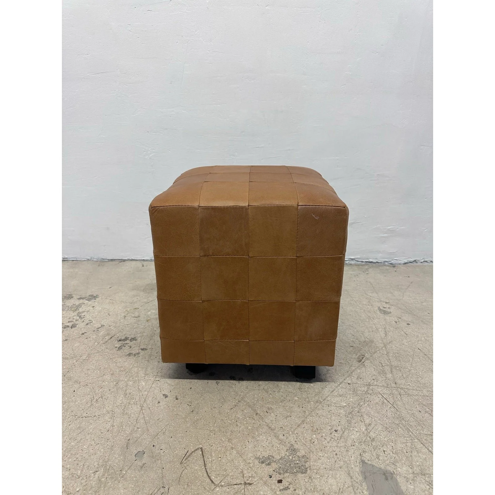 c-nissens-mobelfabrik-patchwork-leather-stool-on-casters-0054
