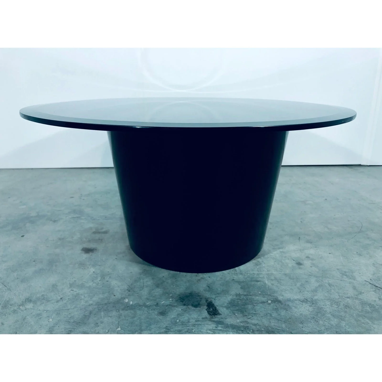 design-institute-of-america-post-modern-cantilevered-coffee-table-1892