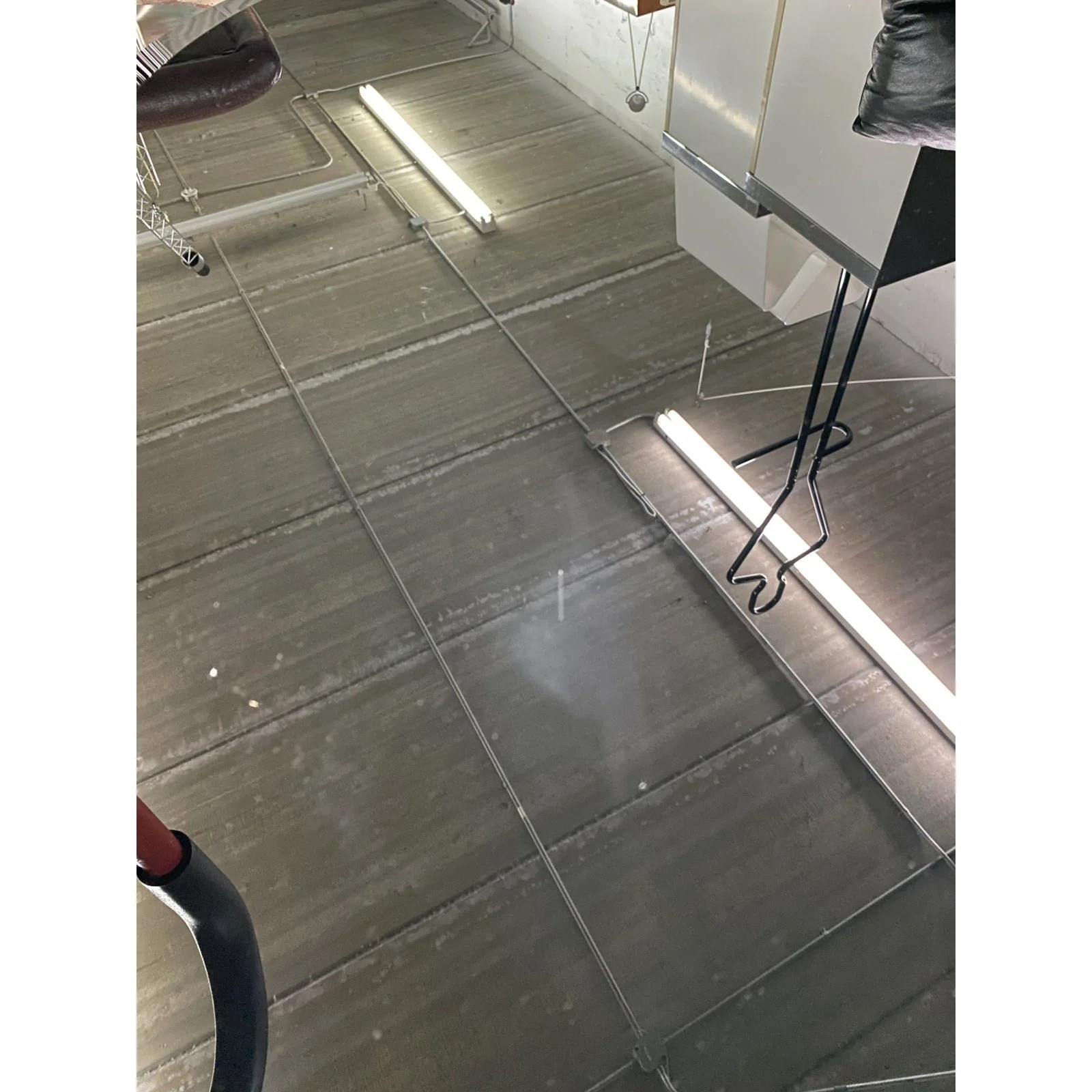 design-institute-of-america-post-modern-cantilevered-coffee-table-7982