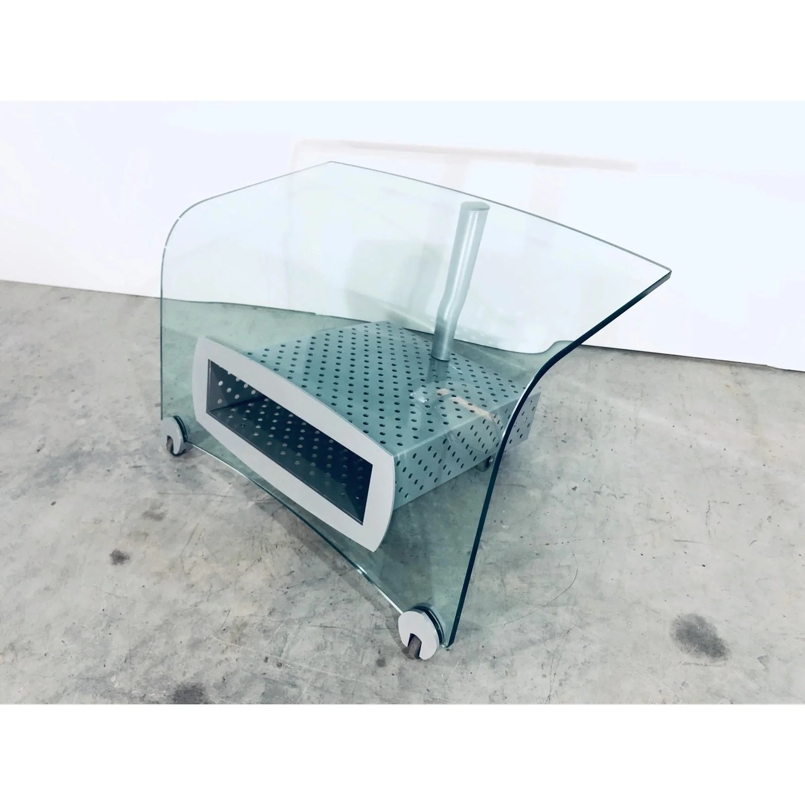 post-modern-memphis-glass-t-v-stand-1980s-7406