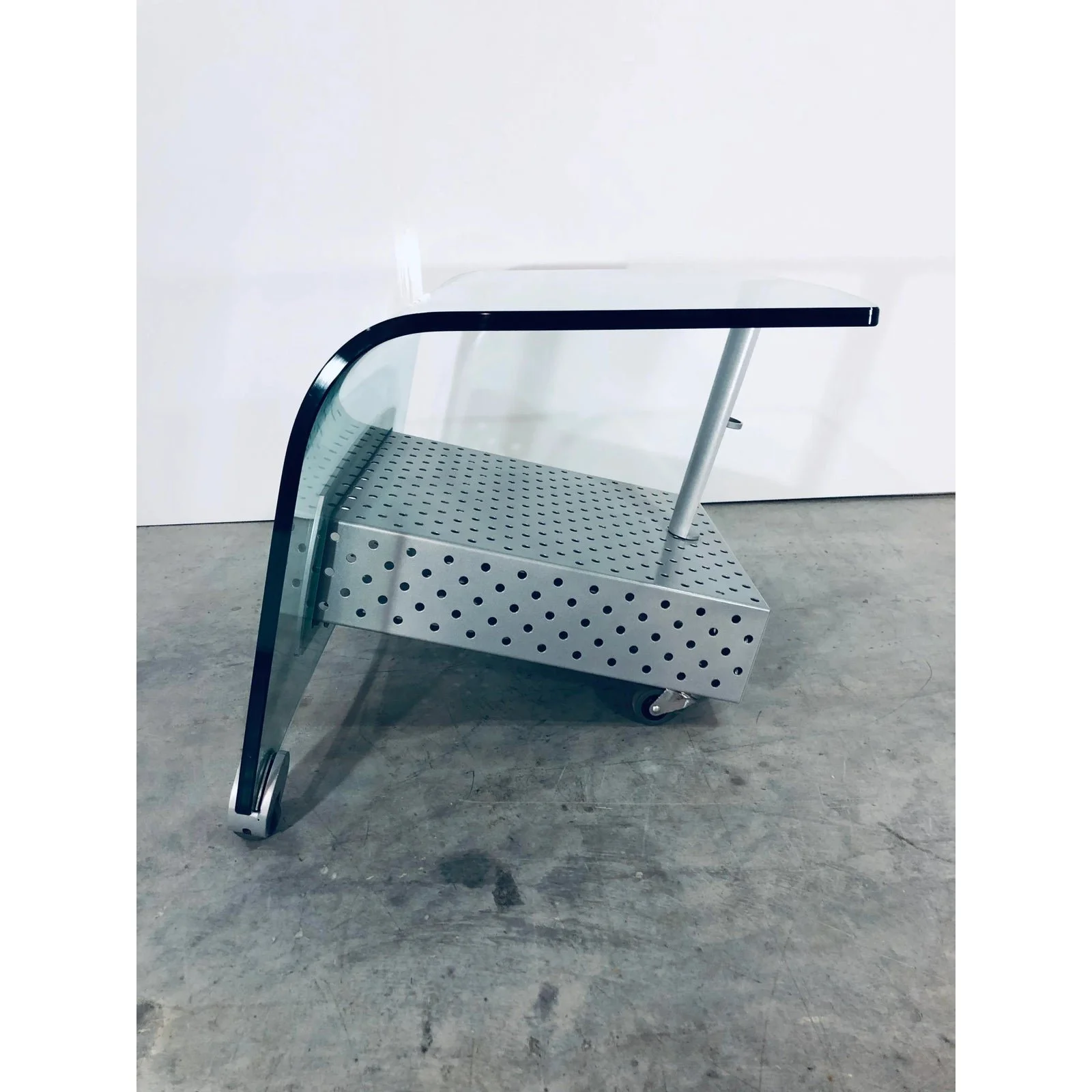 post-modern-memphis-glass-t-v-stand-1980s-3451