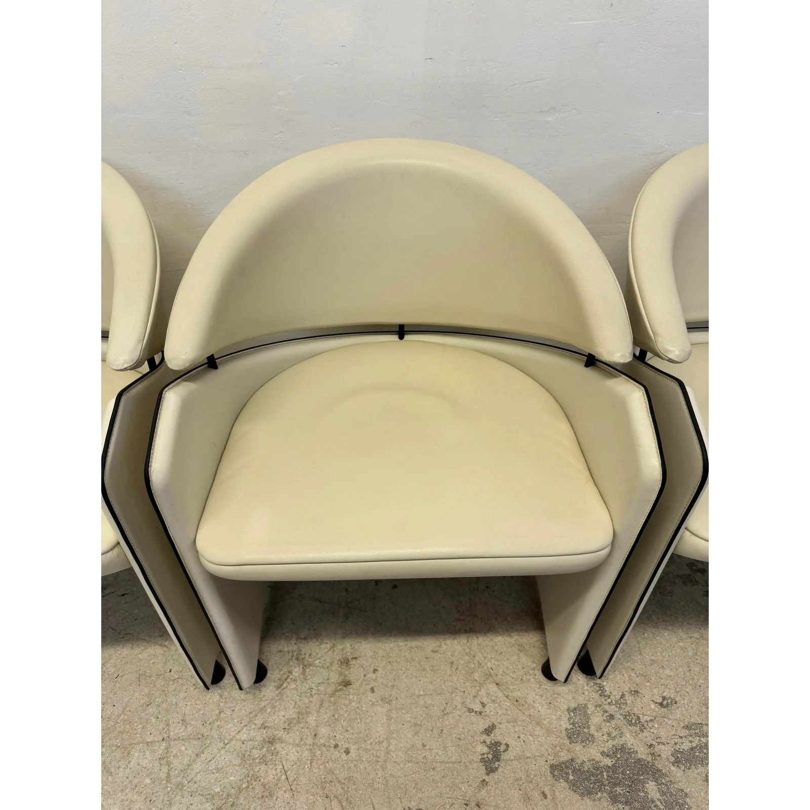 matteo-grassi-cream-leather-barrel-back-dining-arm-chairs-set-of-four-7492