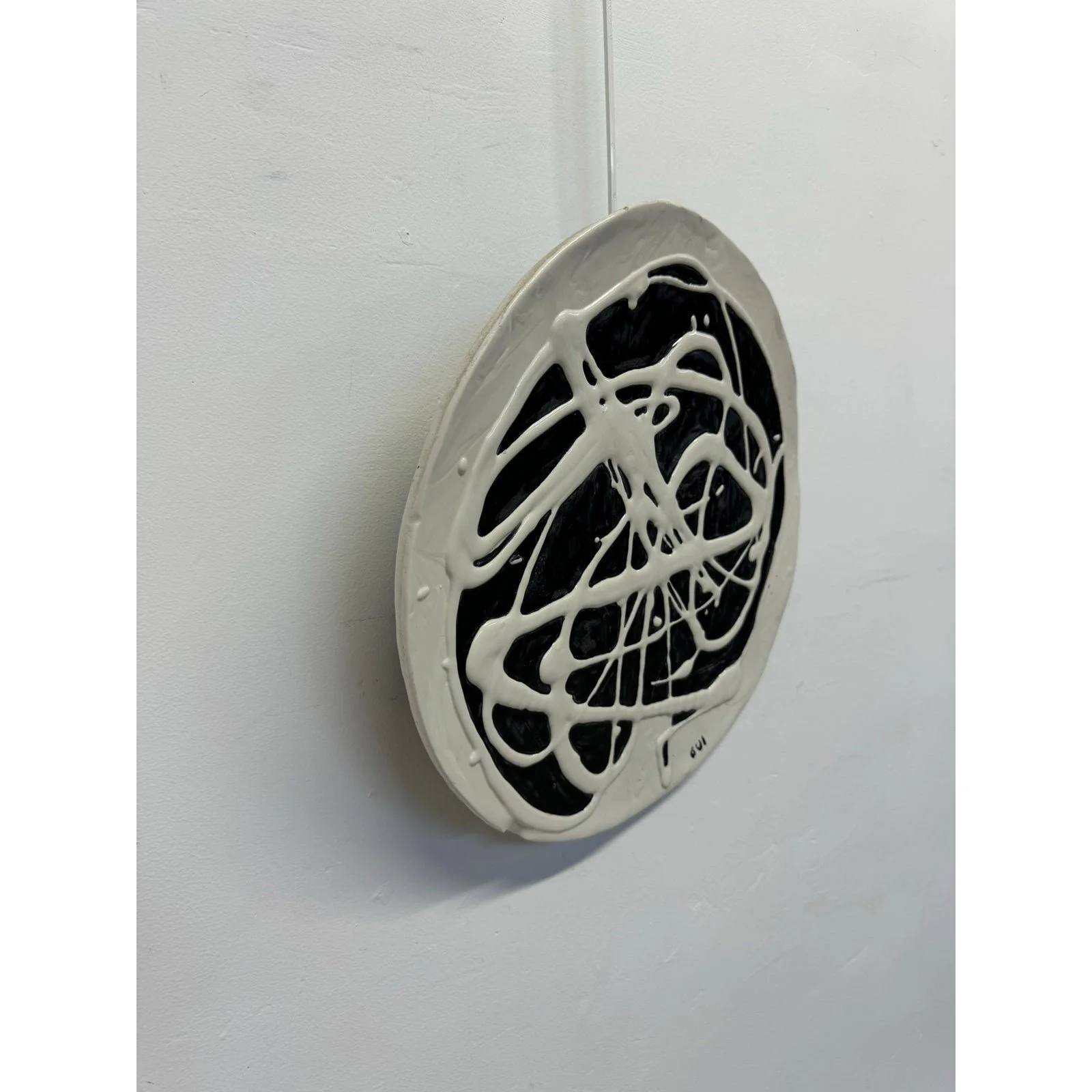 modern-artisan-crafted-ceramic-plate-signed-gui-4908