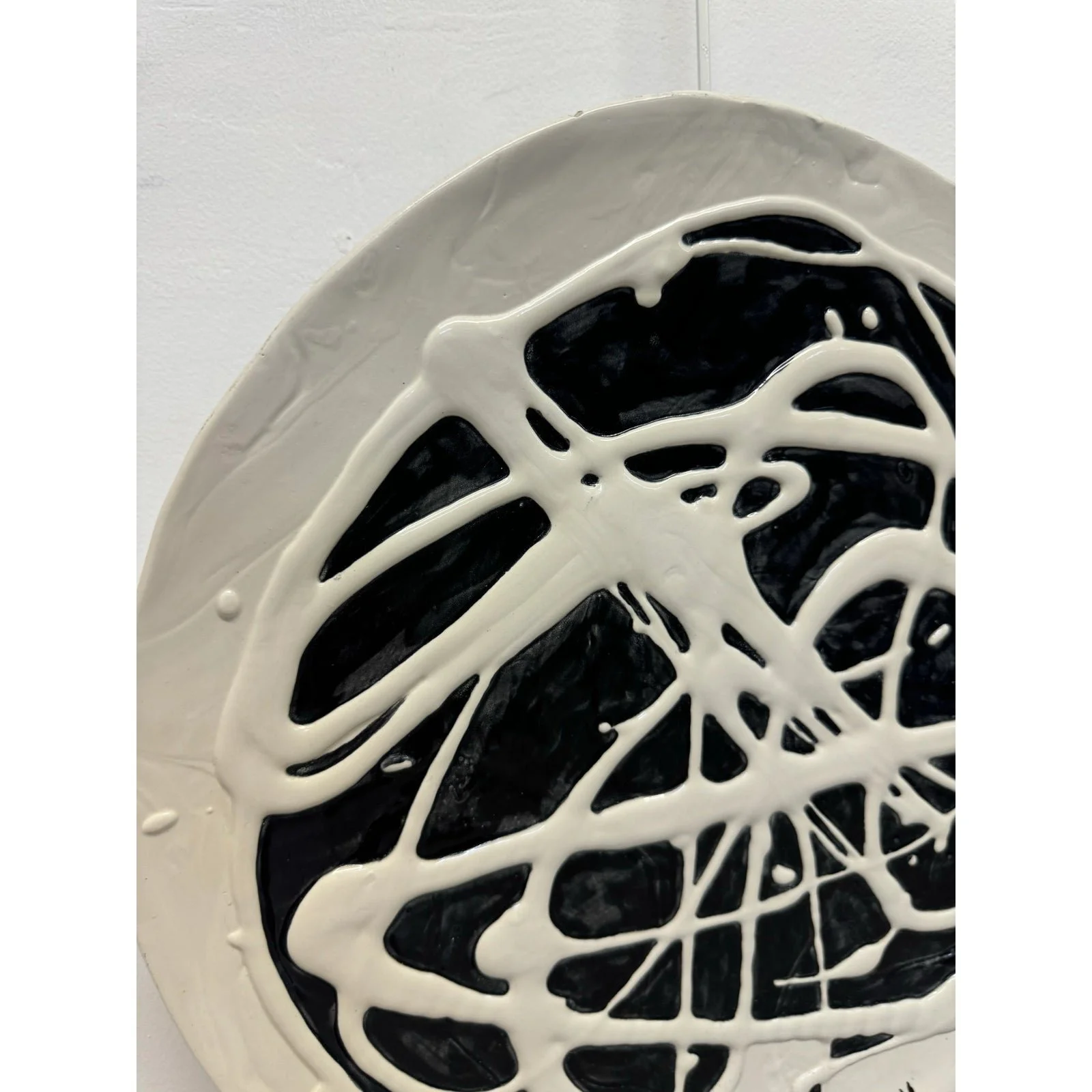 modern-artisan-crafted-ceramic-plate-signed-gui-1849