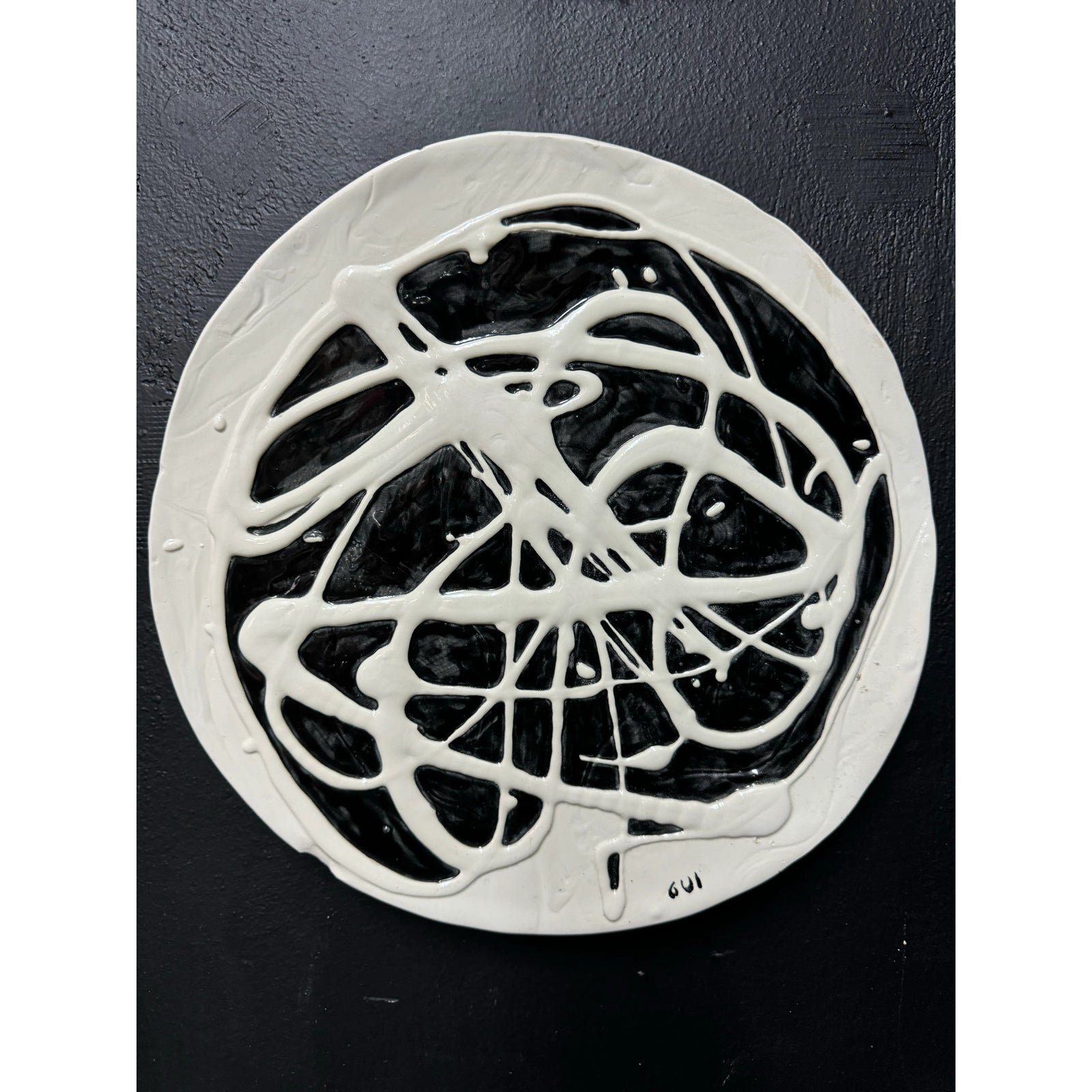 modern-artisan-crafted-ceramic-plate-signed-gui-9100