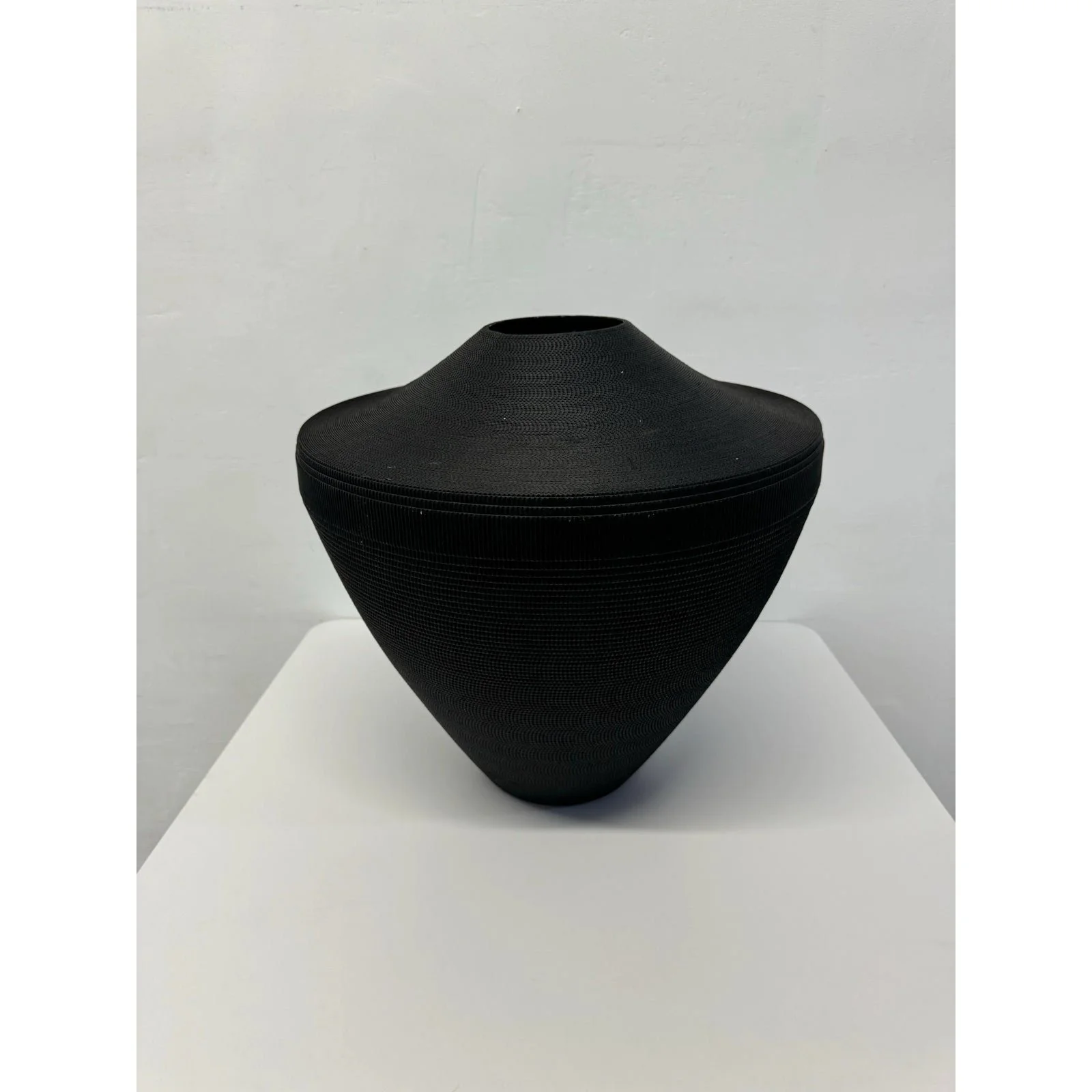 postmodern-black-corrugated-cardboard-vase-by-flute-chicago-8356