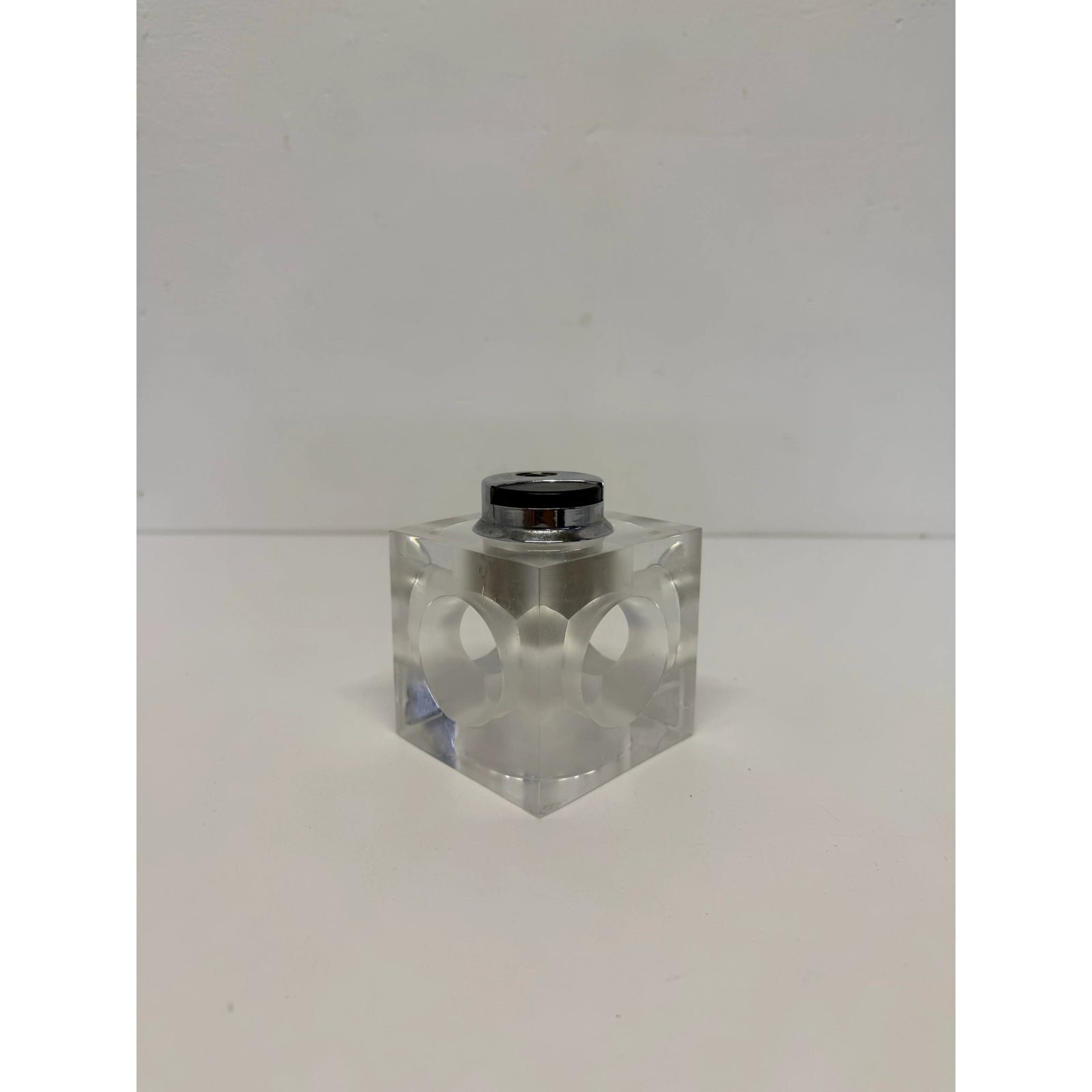 mid-century-modern-lucite-table-lighter-spain-1970s-7724
