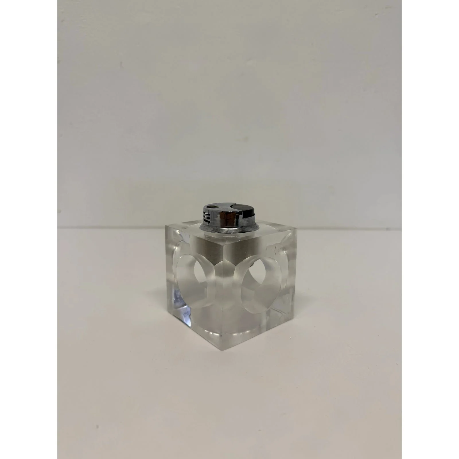 mid-century-modern-lucite-table-lighter-spain-1970s-0906