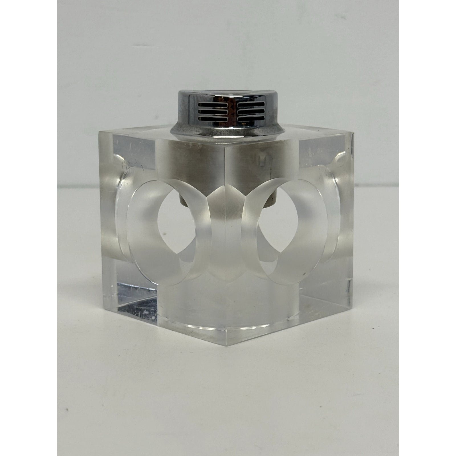mid-century-modern-lucite-table-lighter-spain-1970s-6711