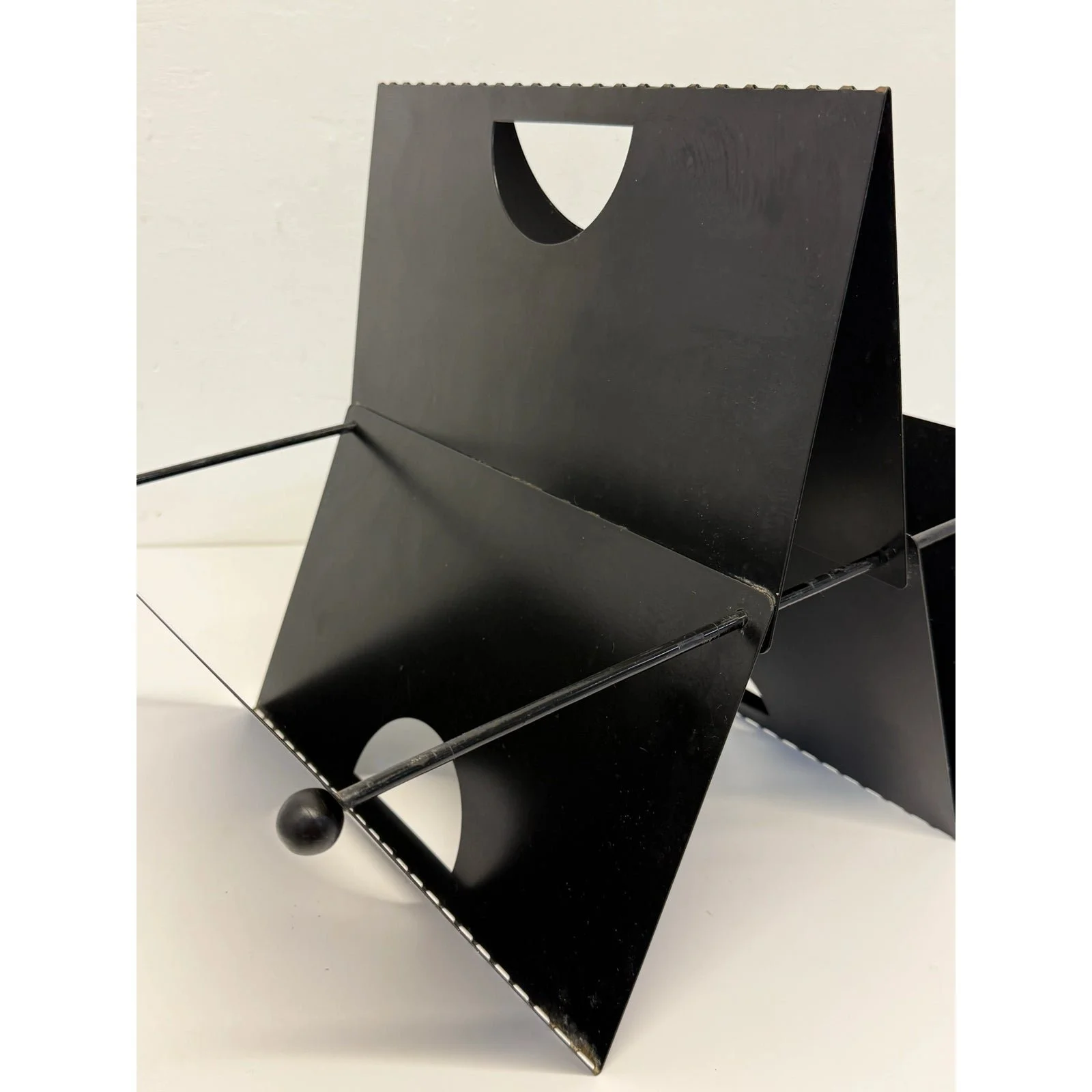 postmodern-memphis-style-black-metal-magazine-rack-1980s-4671