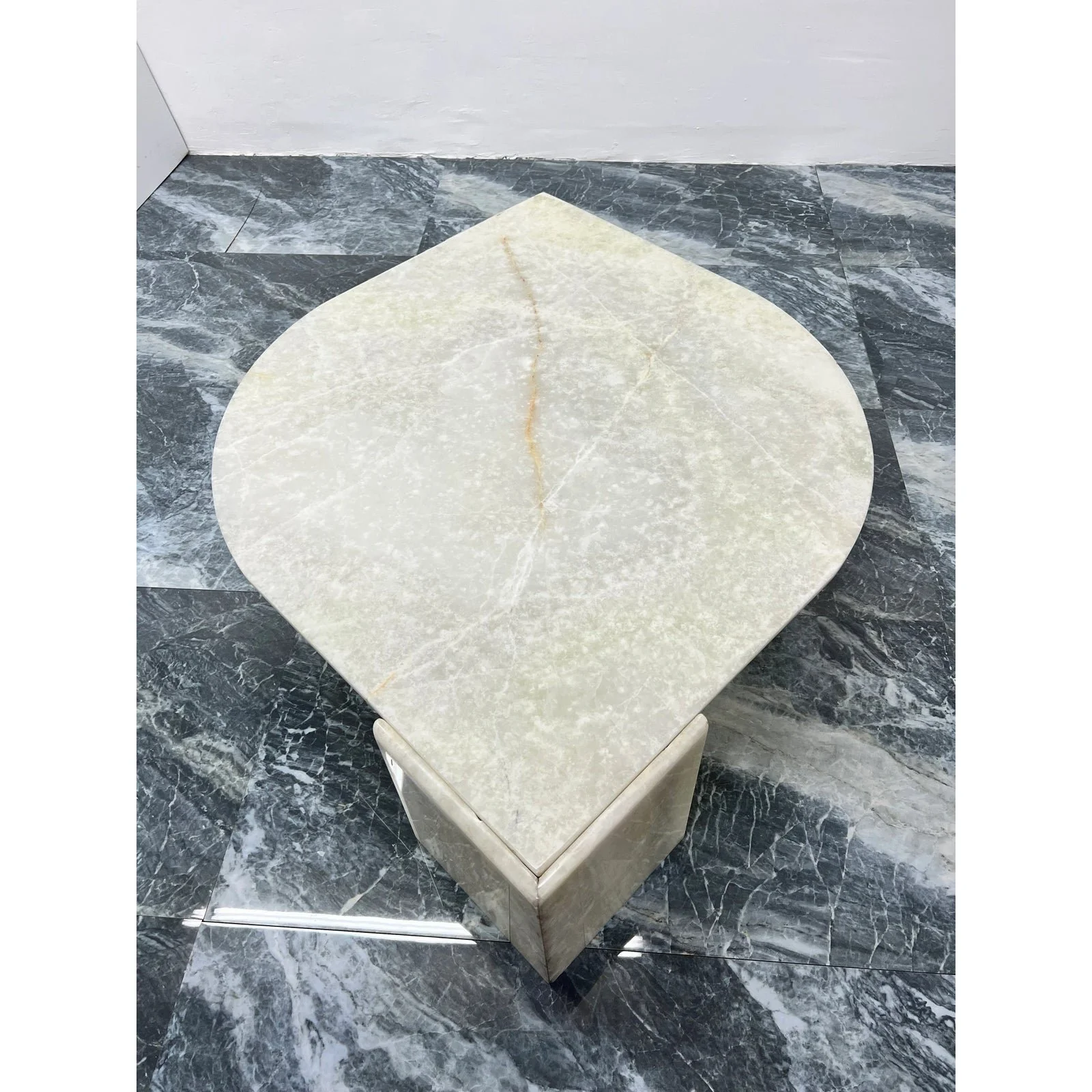 italian-variegated-onyx-marble-teardrop-coffee-table-1970s-4339