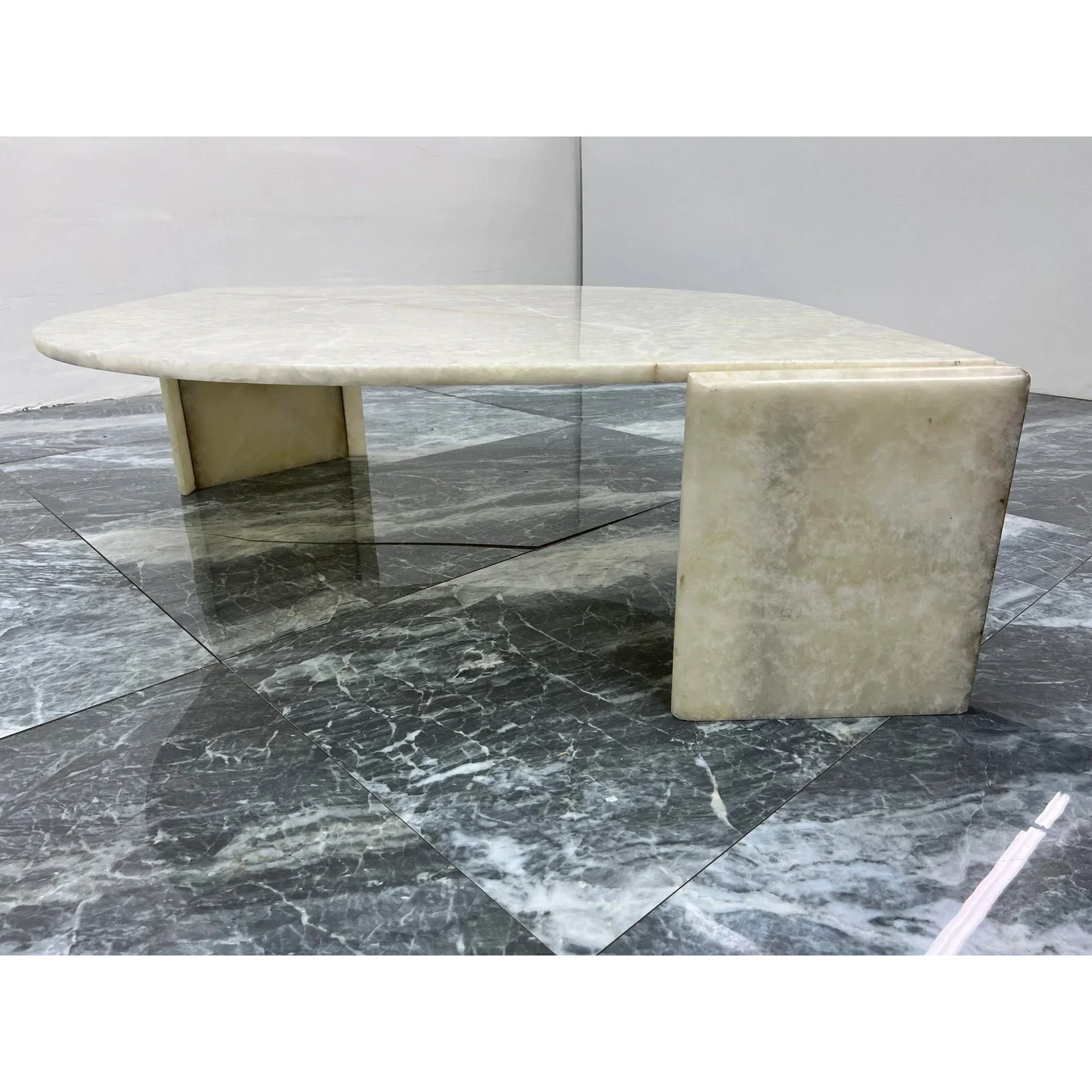 italian-variegated-onyx-marble-teardrop-coffee-table-1970s-2989