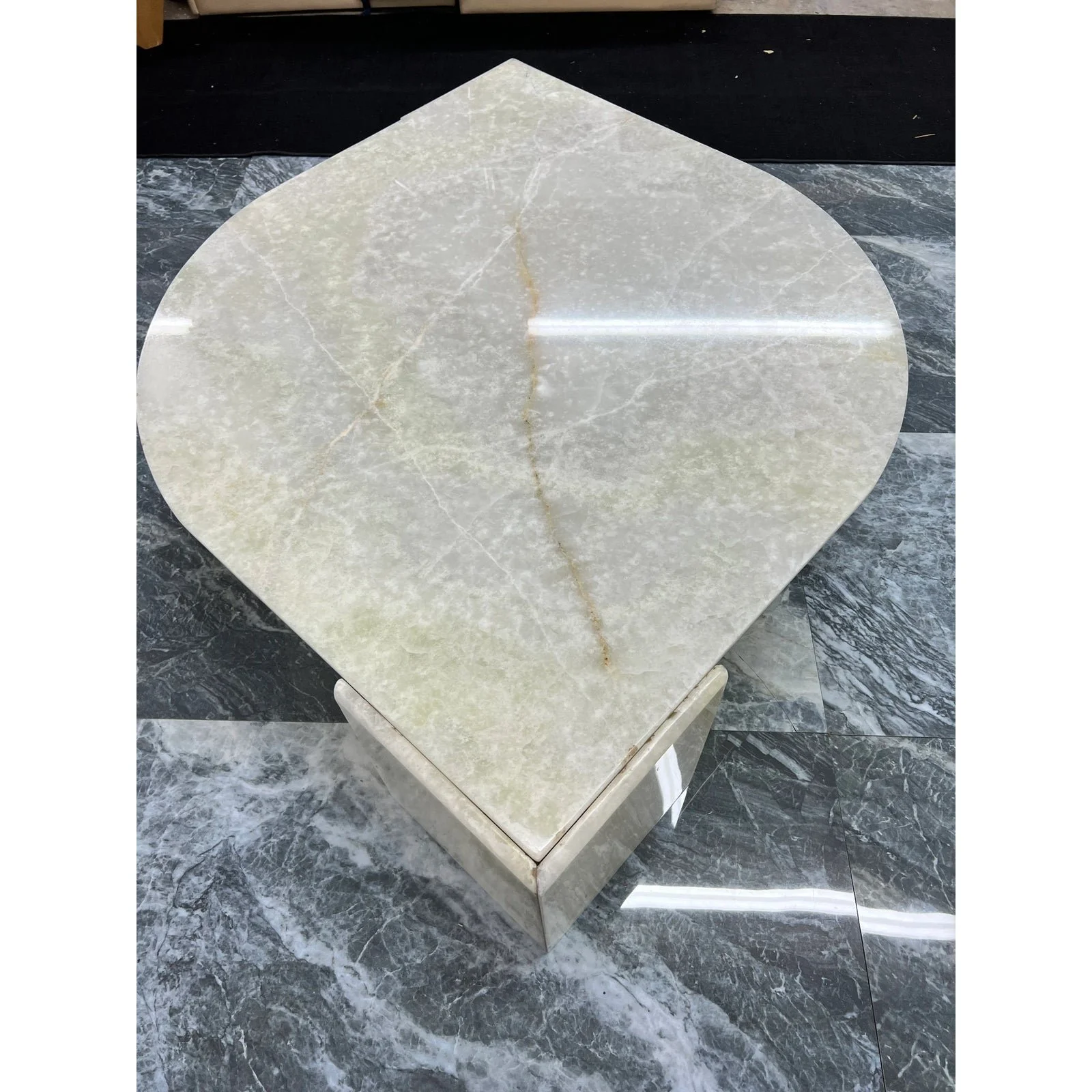 italian-variegated-onyx-marble-teardrop-coffee-table-1970s-0236