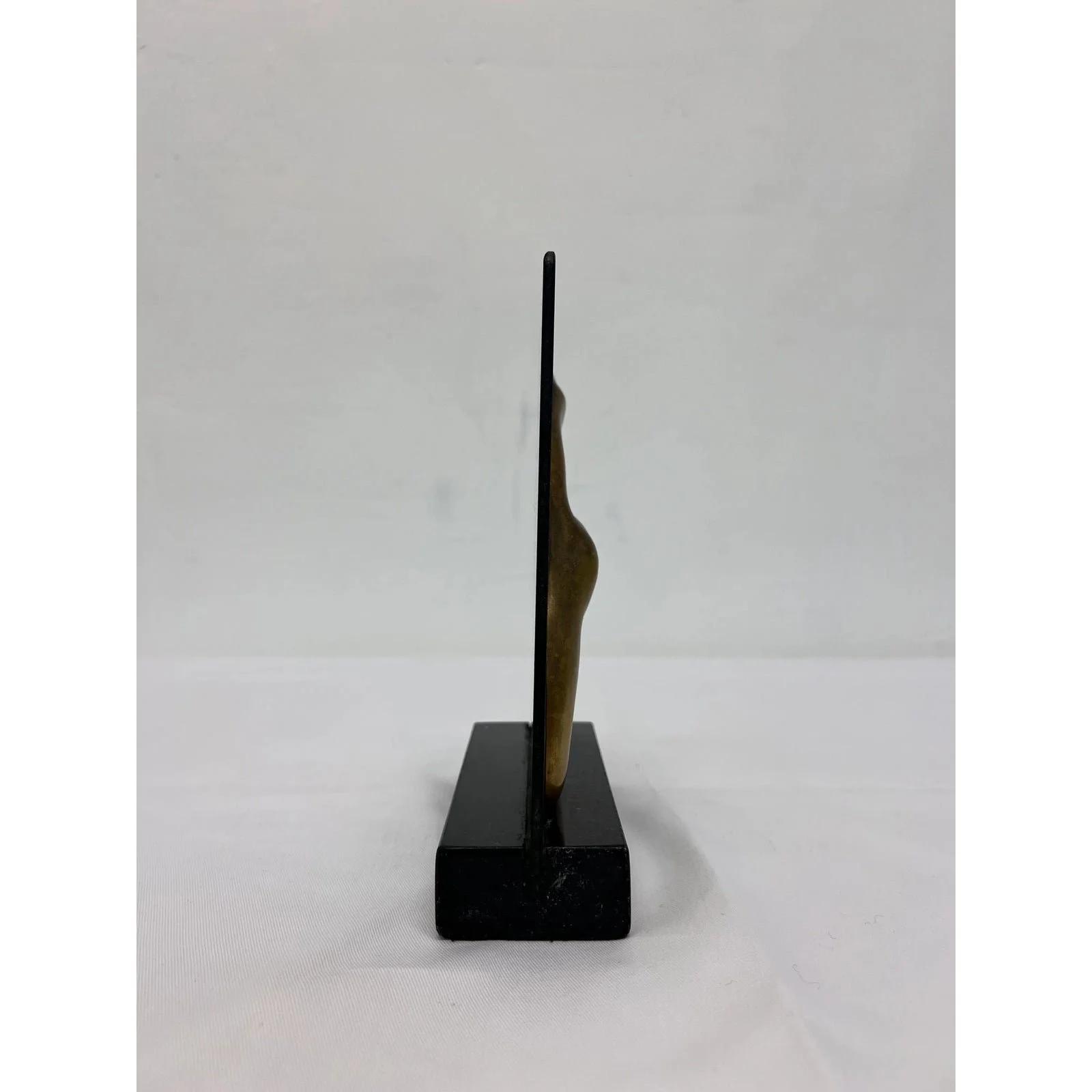 brazilian-mid-century-modern-bronze-sculpture-on-glass-and-granite-base-1960s-5505