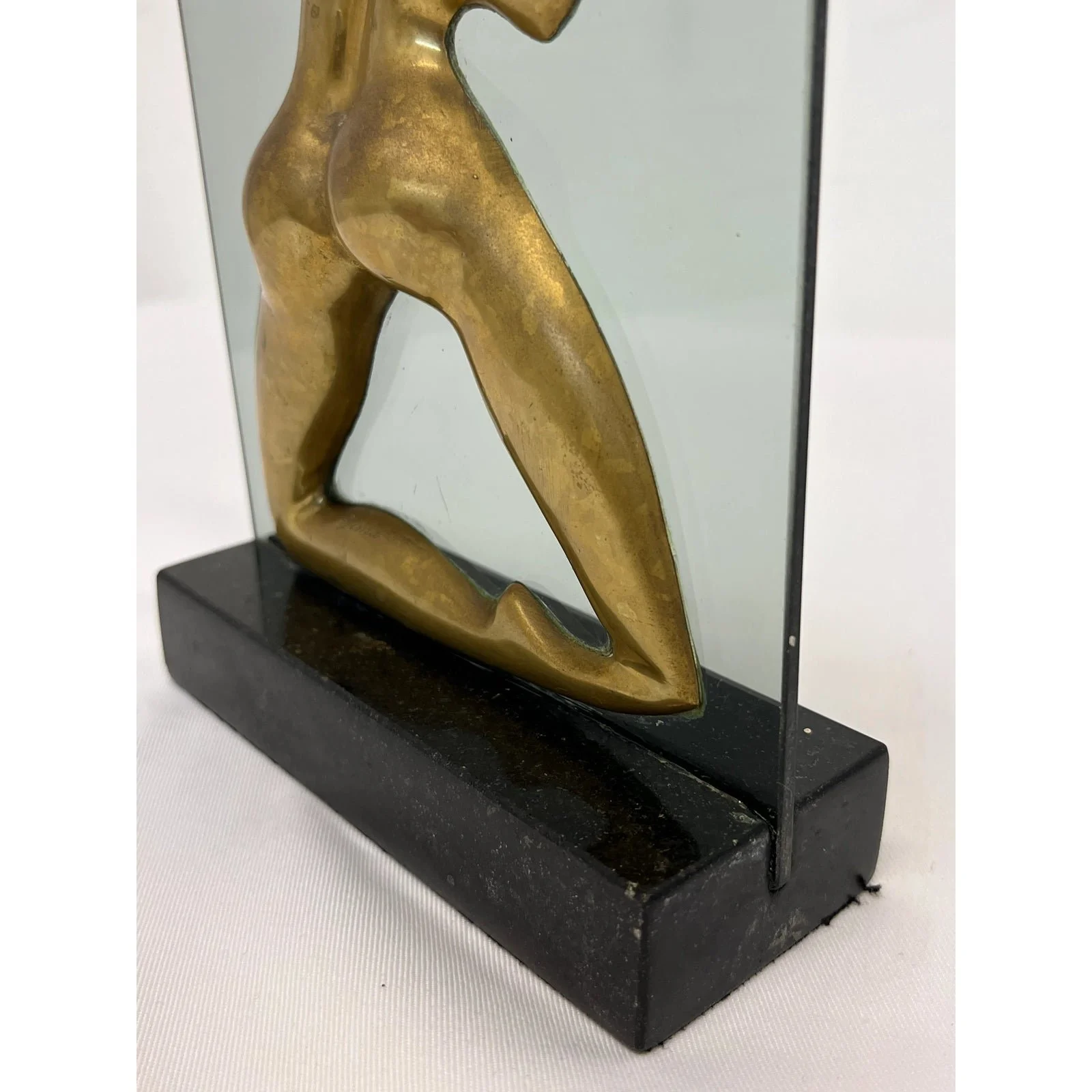 brazilian-mid-century-modern-bronze-sculpture-on-glass-and-granite-base-1960s-7080