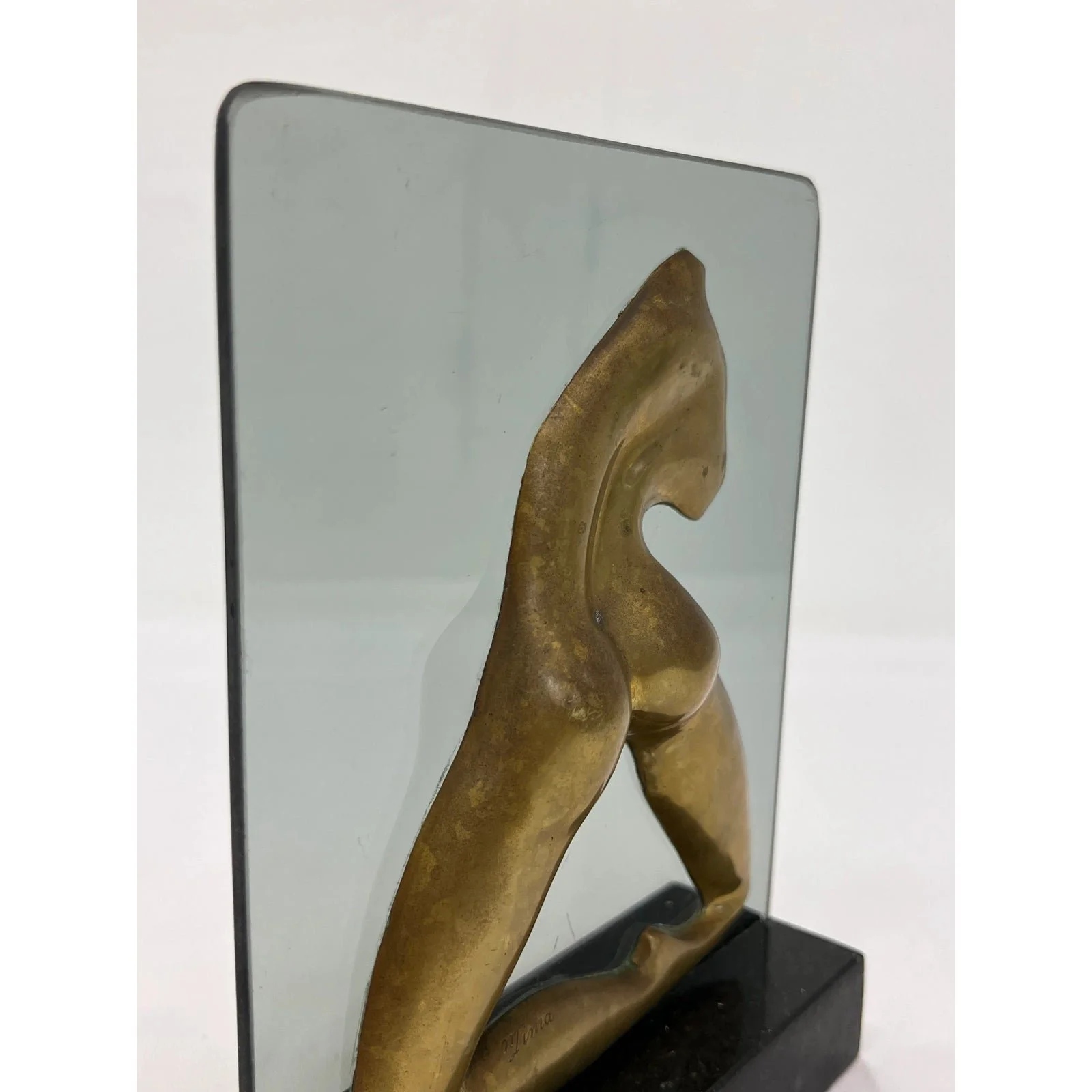 brazilian-mid-century-modern-bronze-sculpture-on-glass-and-granite-base-1960s-8474