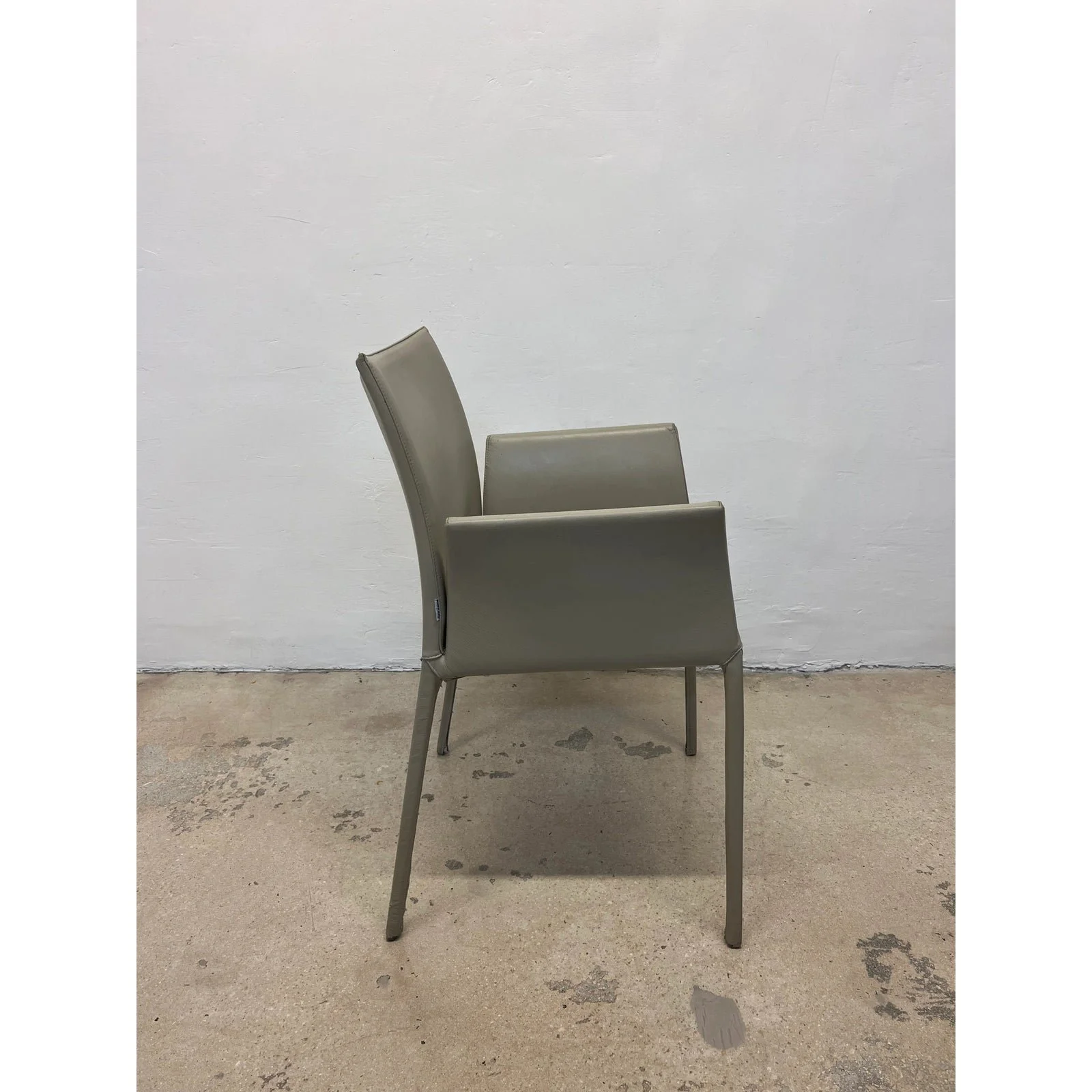 roberto-barbieri-lea-leather-dining-arm-chairs-for-zanotta-set-of-three-0068