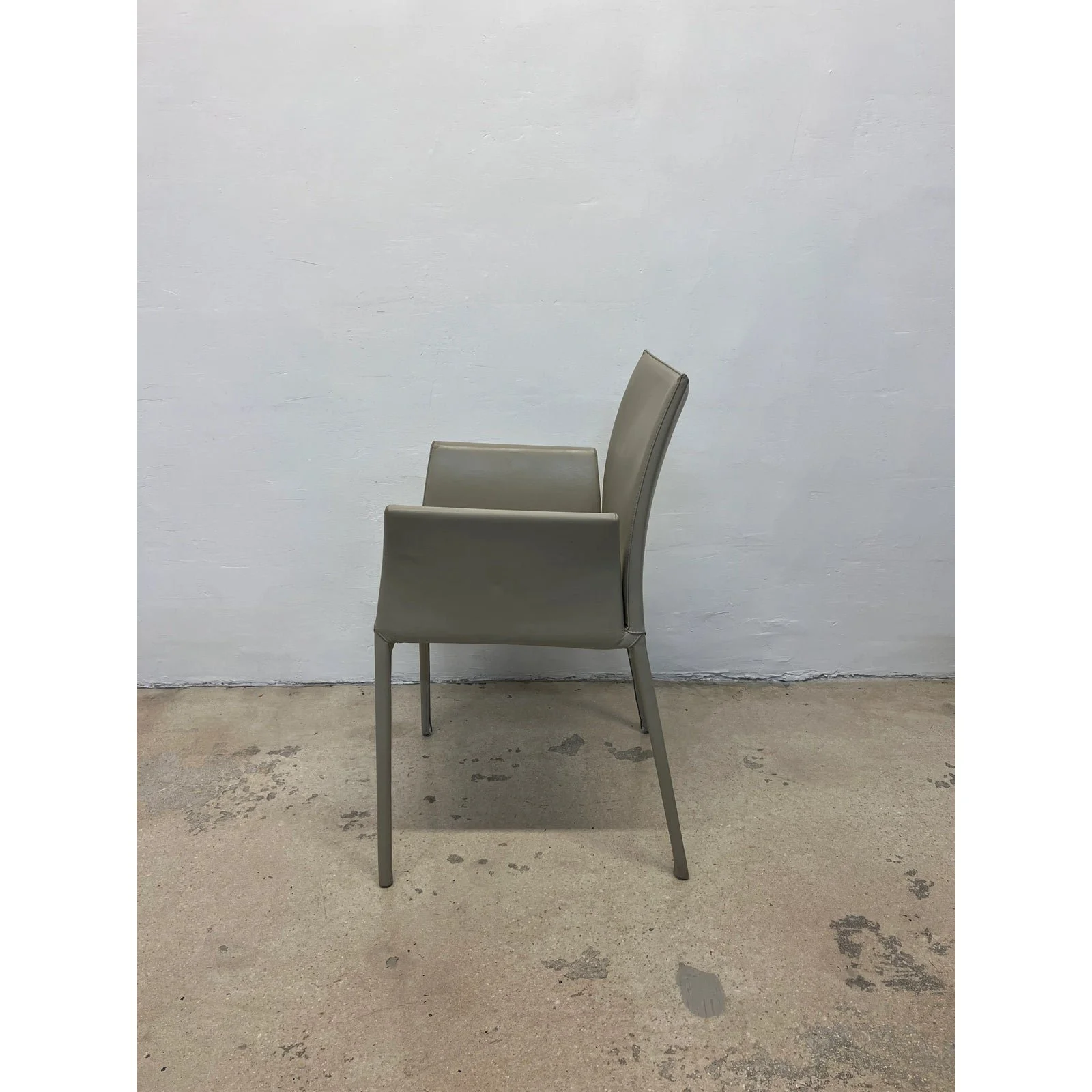 roberto-barbieri-lea-leather-dining-arm-chairs-for-zanotta-set-of-three-9990
