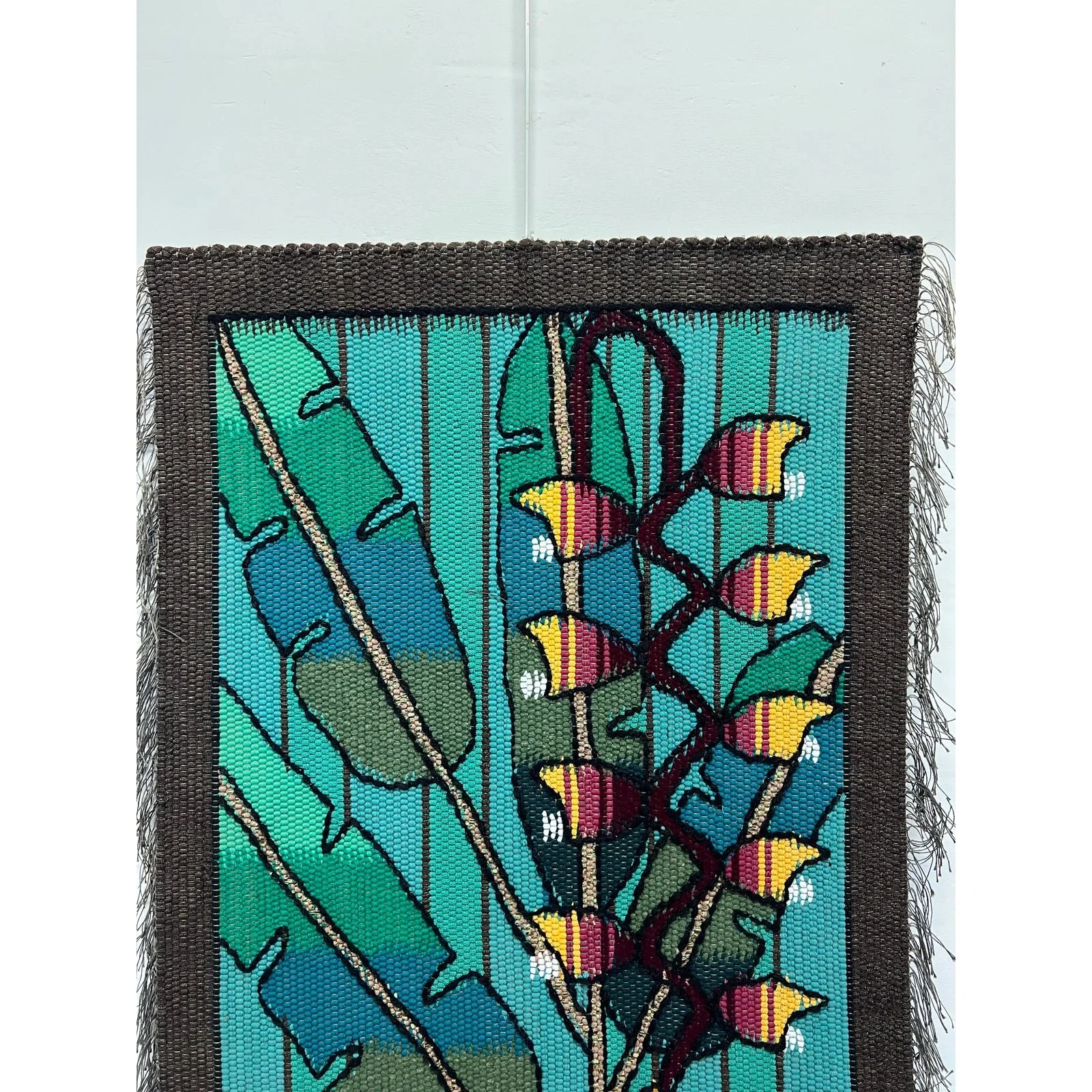 eila-ampula-brazilian-modern-wall-art-tapestry-2378