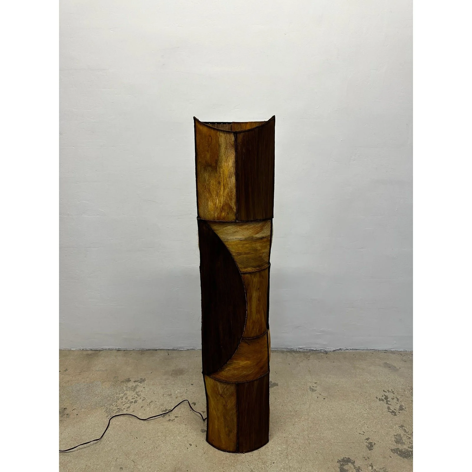 mid-century-patchwork-bark-floor-lamp-1960s-9004