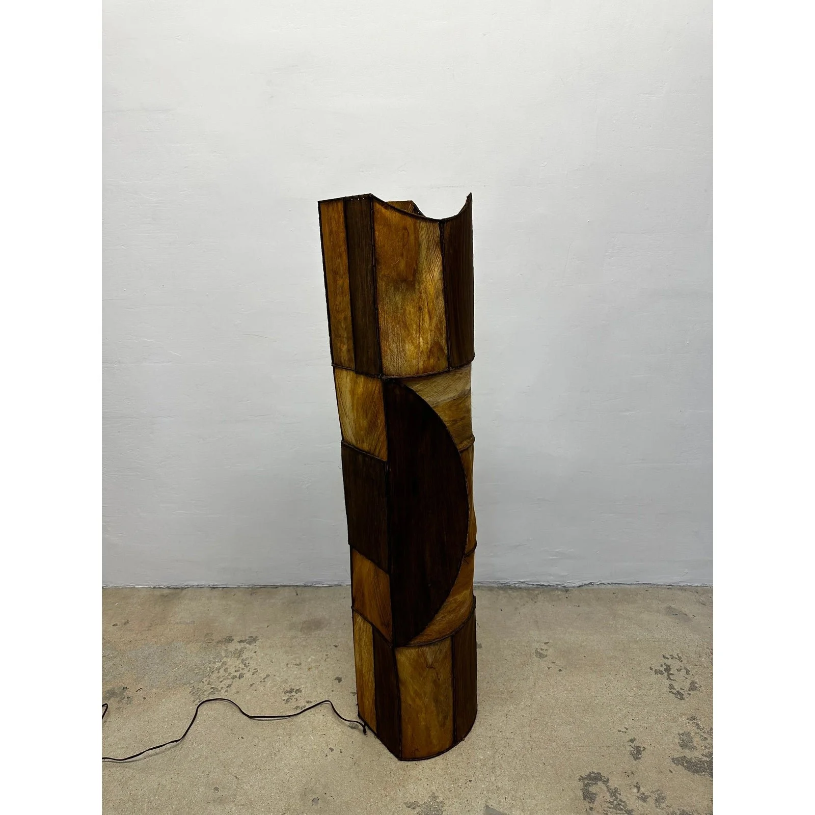 mid-century-patchwork-bark-floor-lamp-1960s-1232