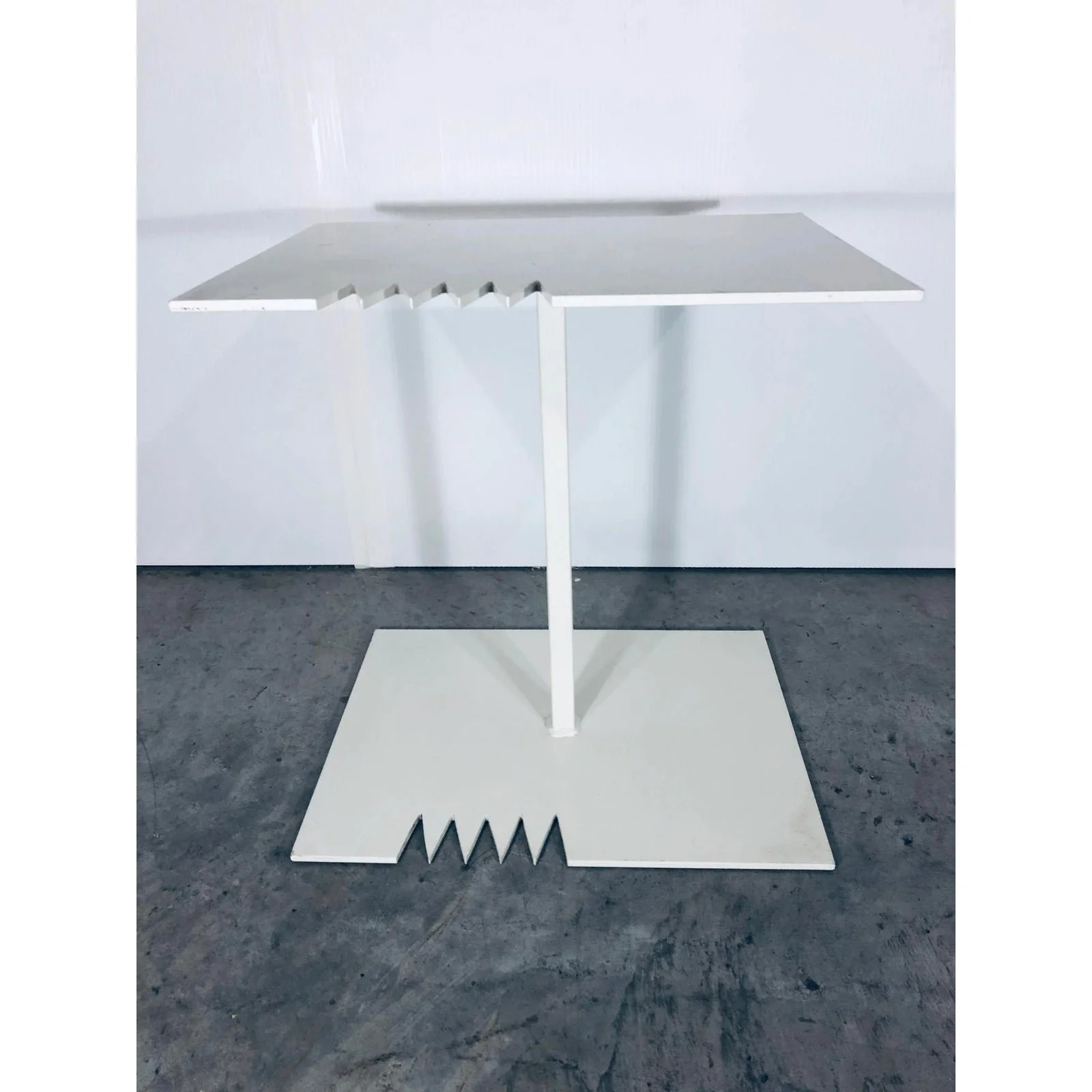 artist-signed-white-lacquered-steel-side-table-4738
