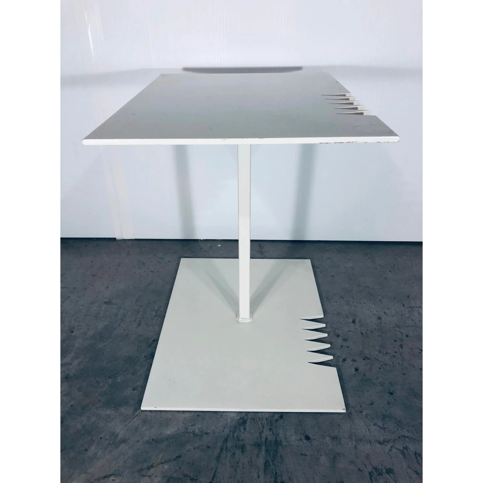 artist-signed-white-lacquered-steel-side-table-4523