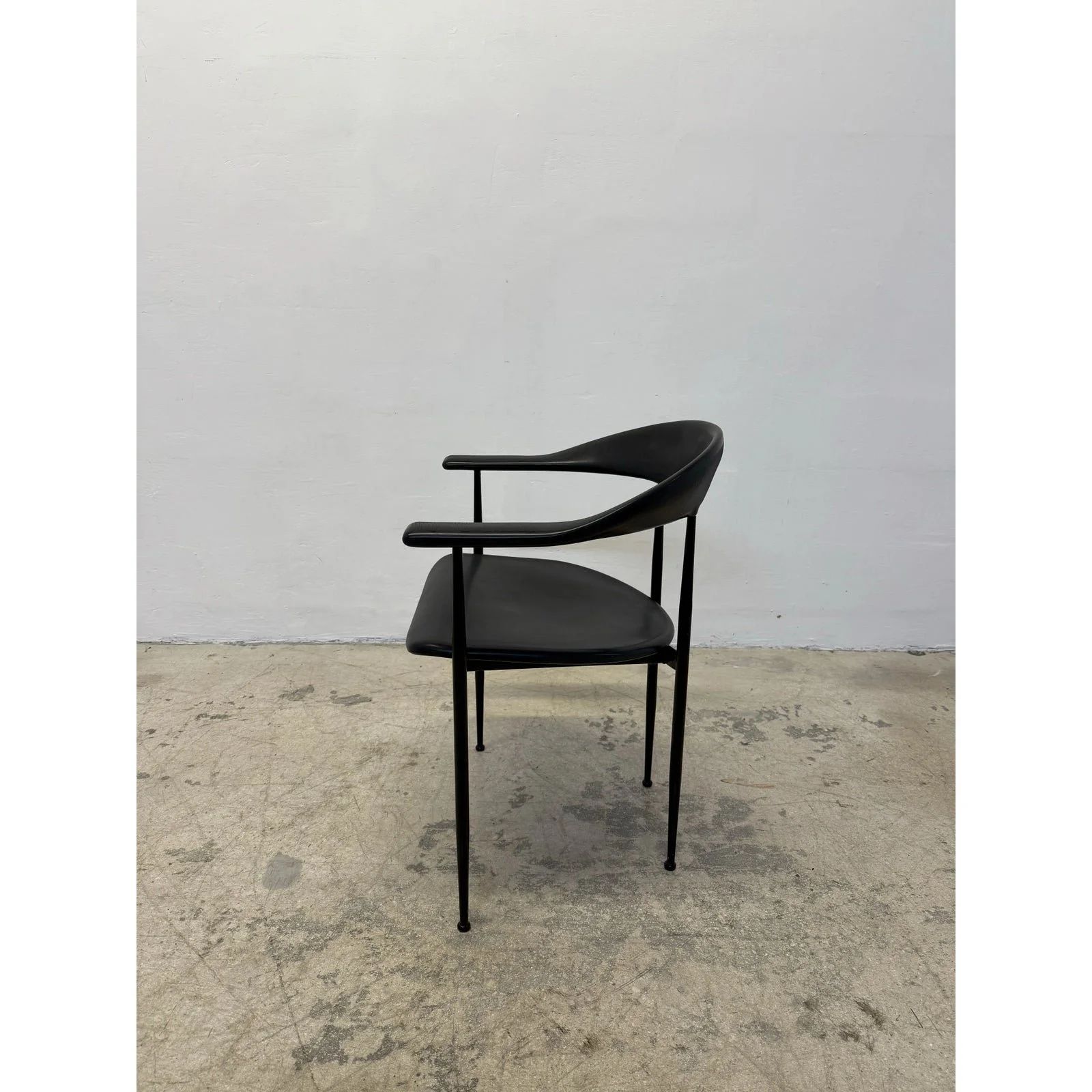 giancarlo-vegni-and-gianfranco-gualtierotti-p40-chairs-for-fasem-set-of-three-0591