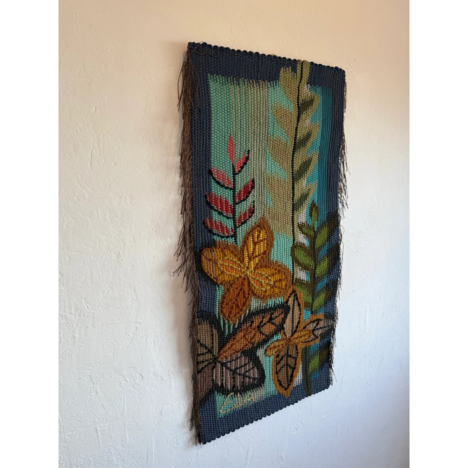 eila-ampula-brazilian-modern-floral-wall-art-tapestry-6555