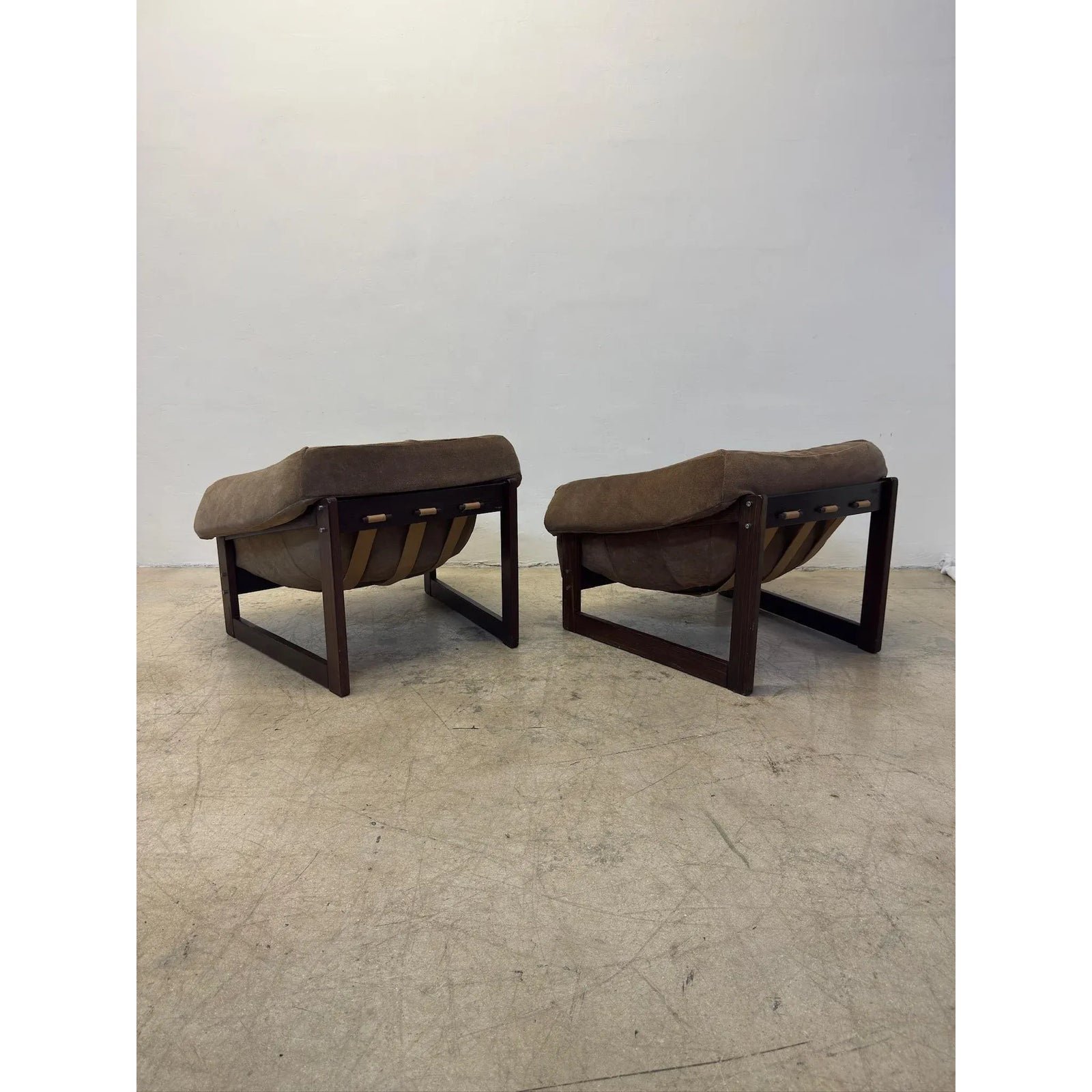 percival-lafer-pair-of-mp-79-brown-suede-leather-lounge-chairs-with-ottoman-9103