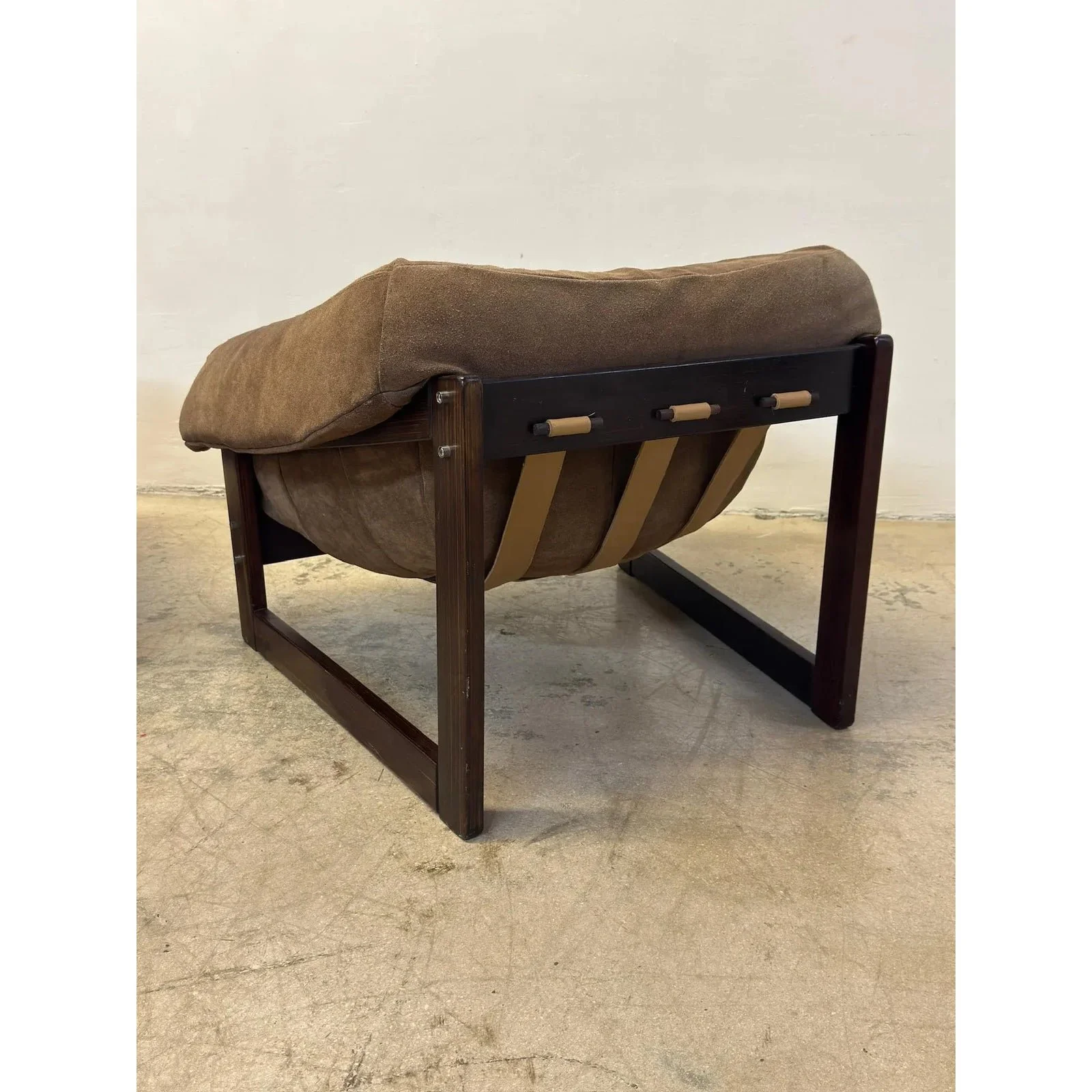 percival-lafer-pair-of-mp-79-brown-suede-leather-lounge-chairs-with-ottoman-9618