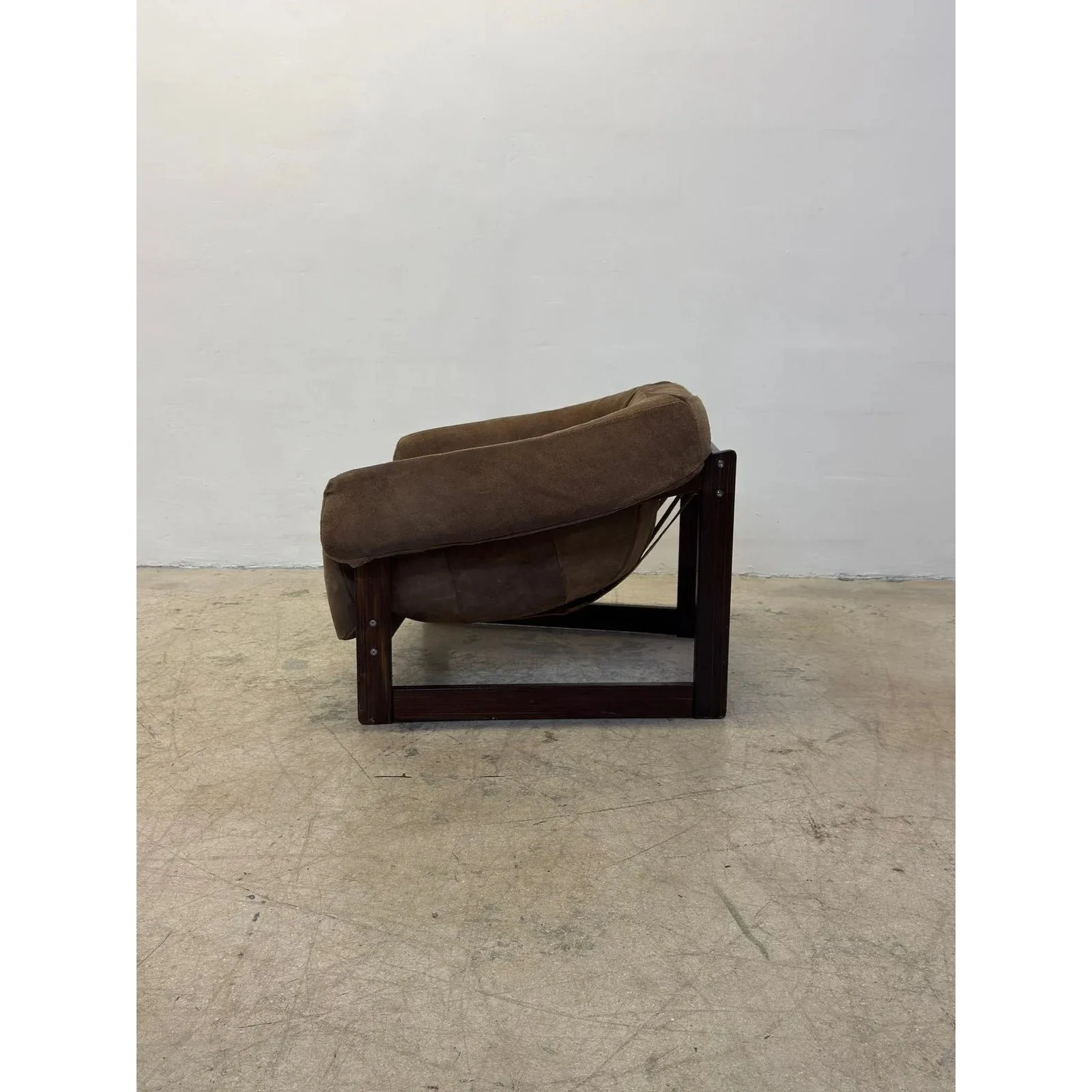 percival-lafer-pair-of-mp-79-brown-suede-leather-lounge-chairs-with-ottoman-5873