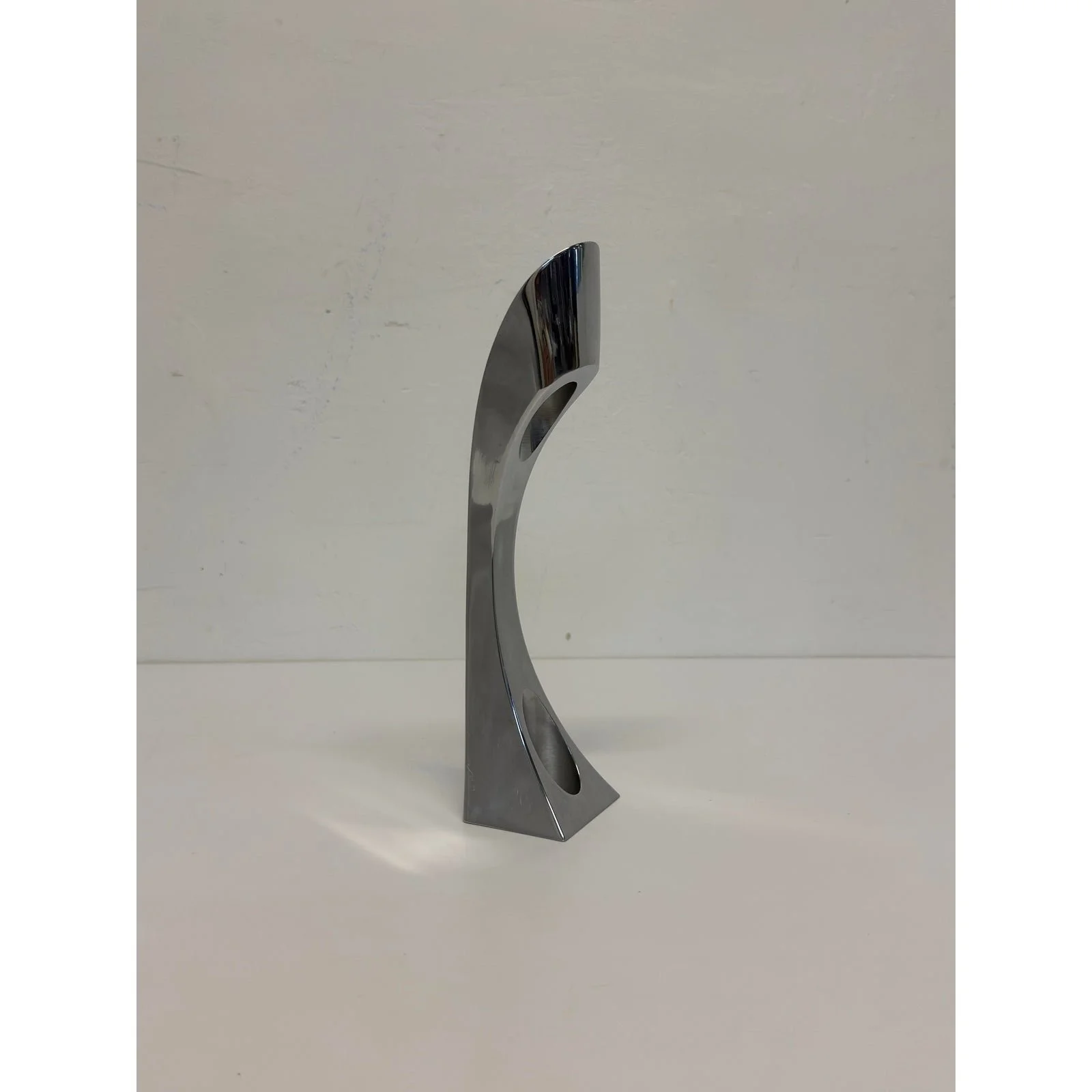 steve-cozzolino-modern-candle-stick-holder-for-nambe-6355