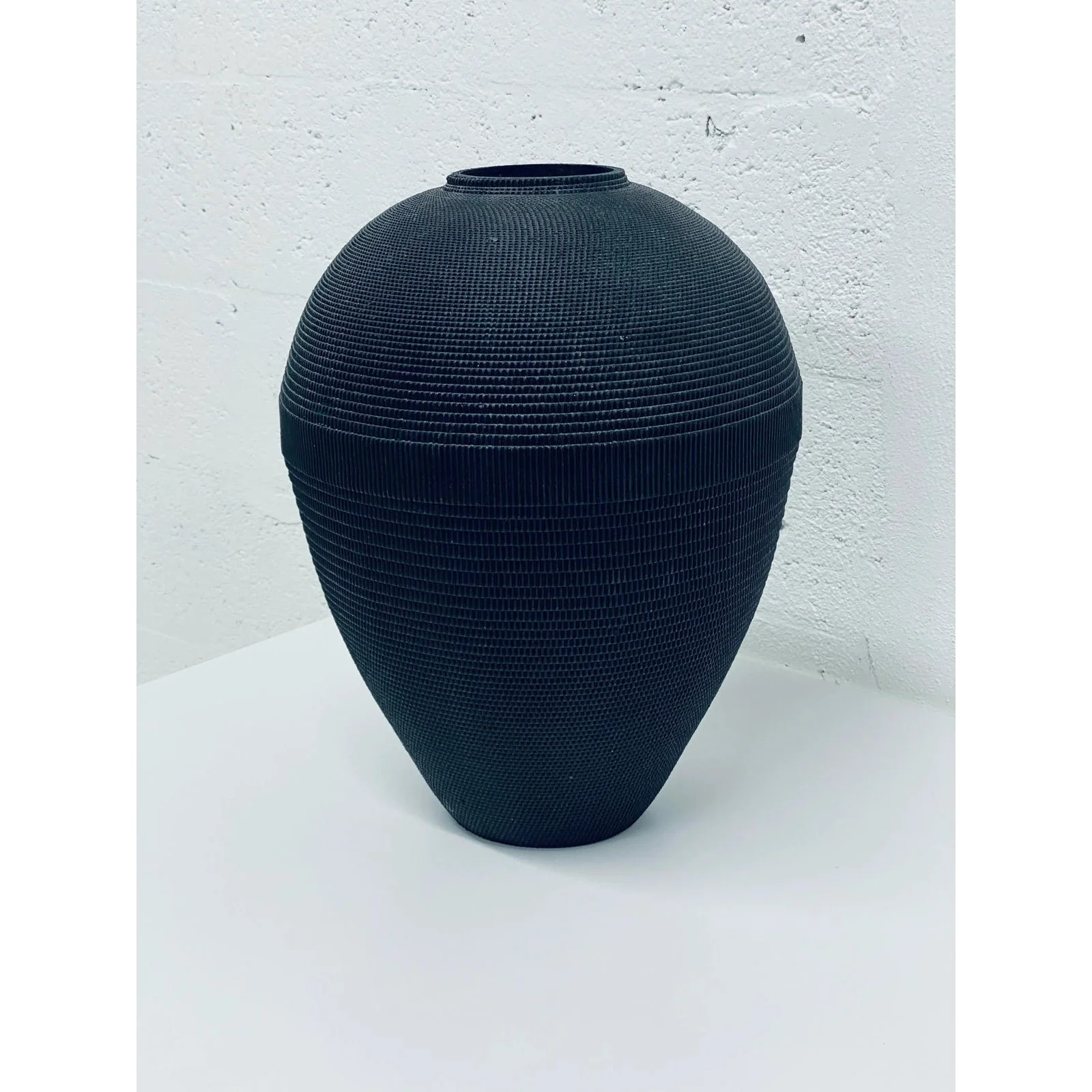 postmodern-black-corrugated-cardboard-vase-by-flute-chicago-2249