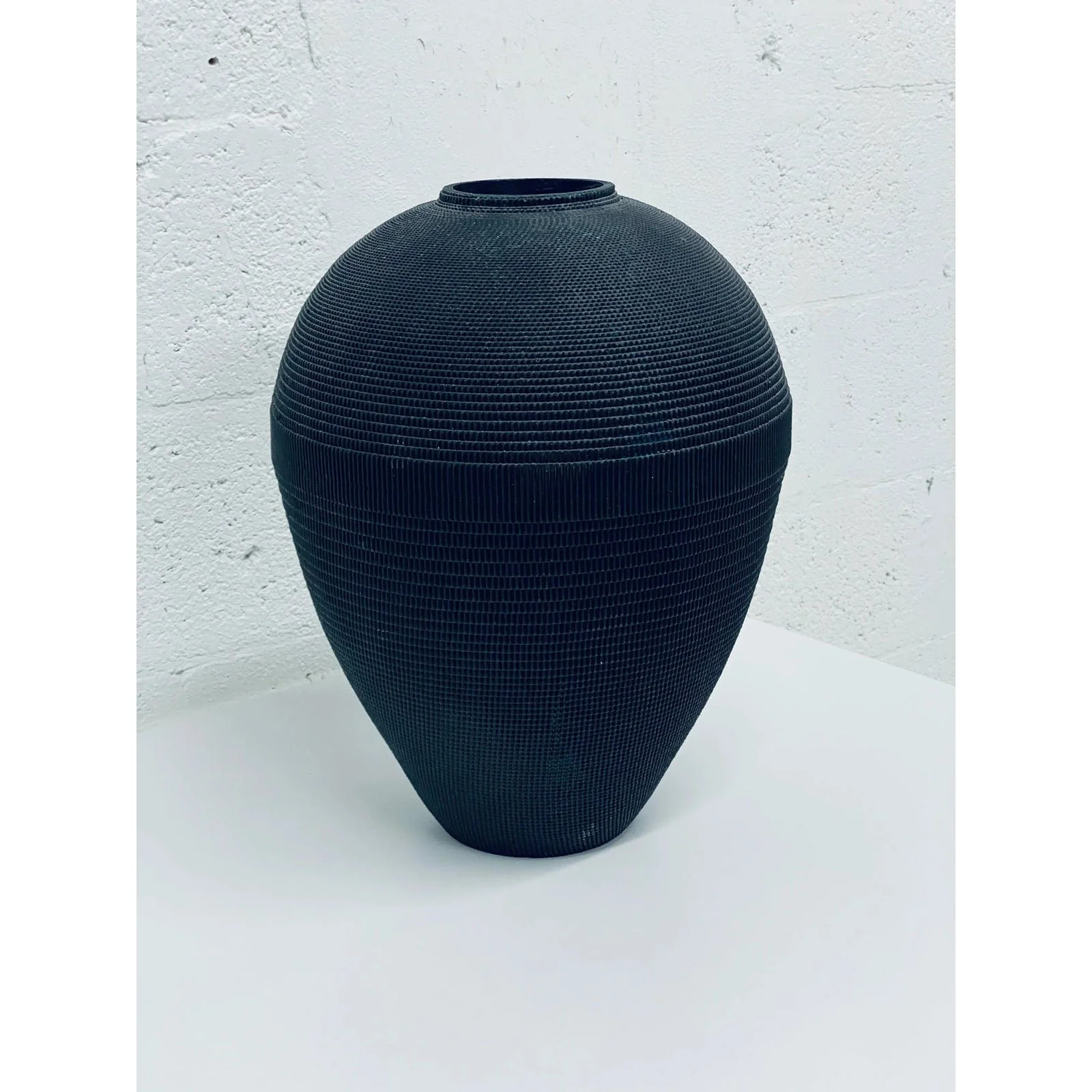 postmodern-black-corrugated-cardboard-vase-by-flute-chicago-7135