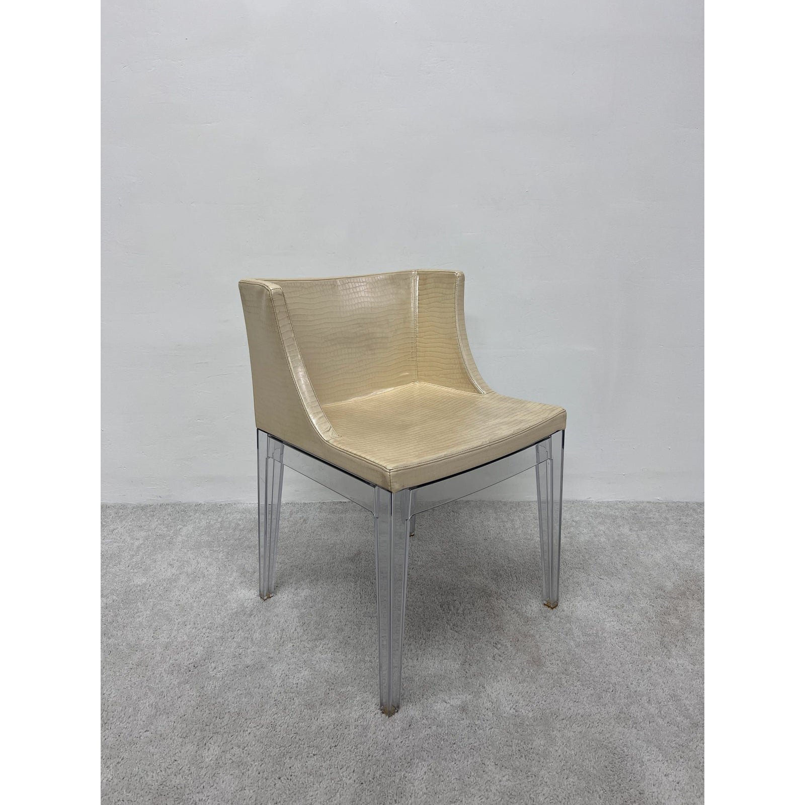 philippe-starck-mademoiselle-chair-for-kartell-6480