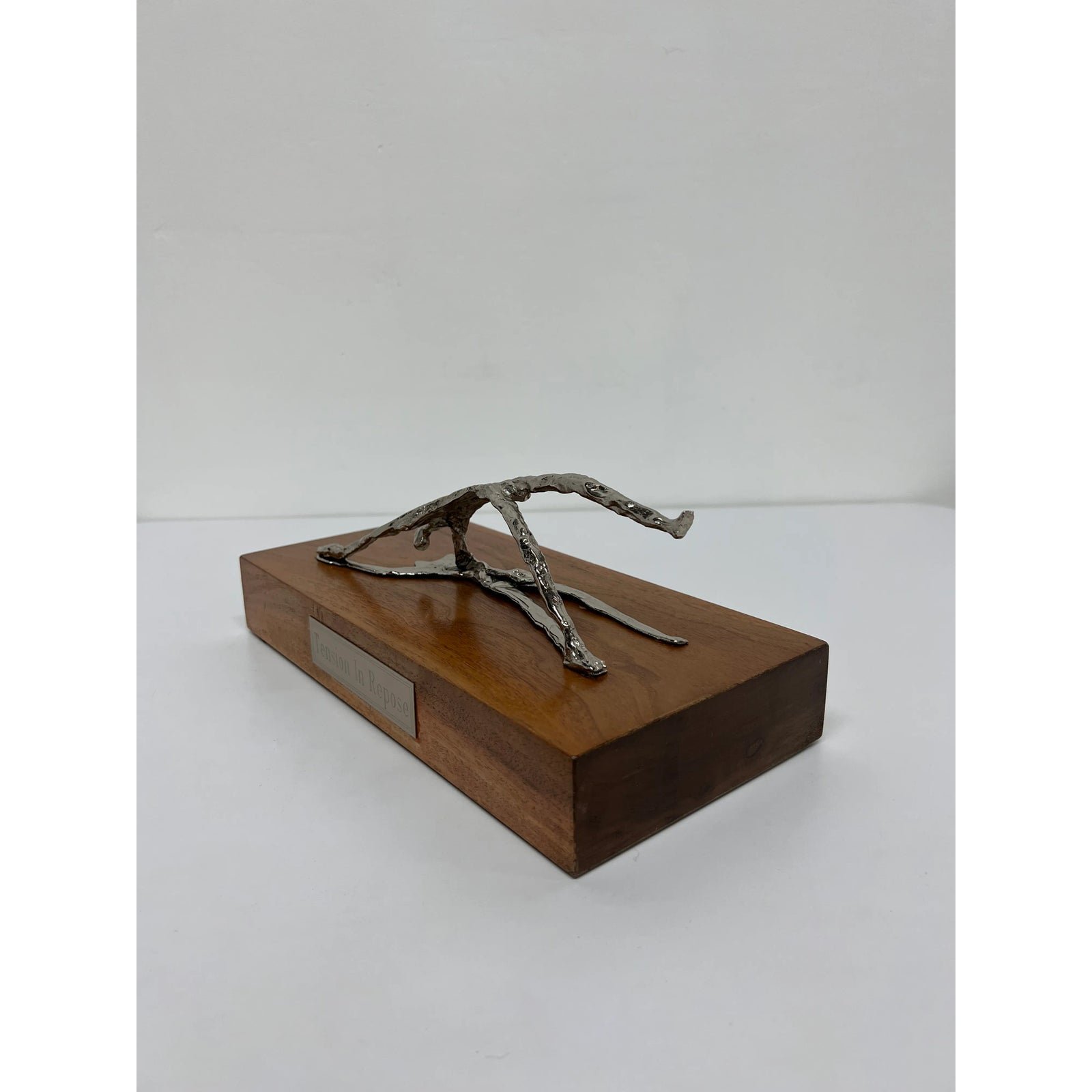contemporary-metal-sculpture-titled-tension-in-repose-5345