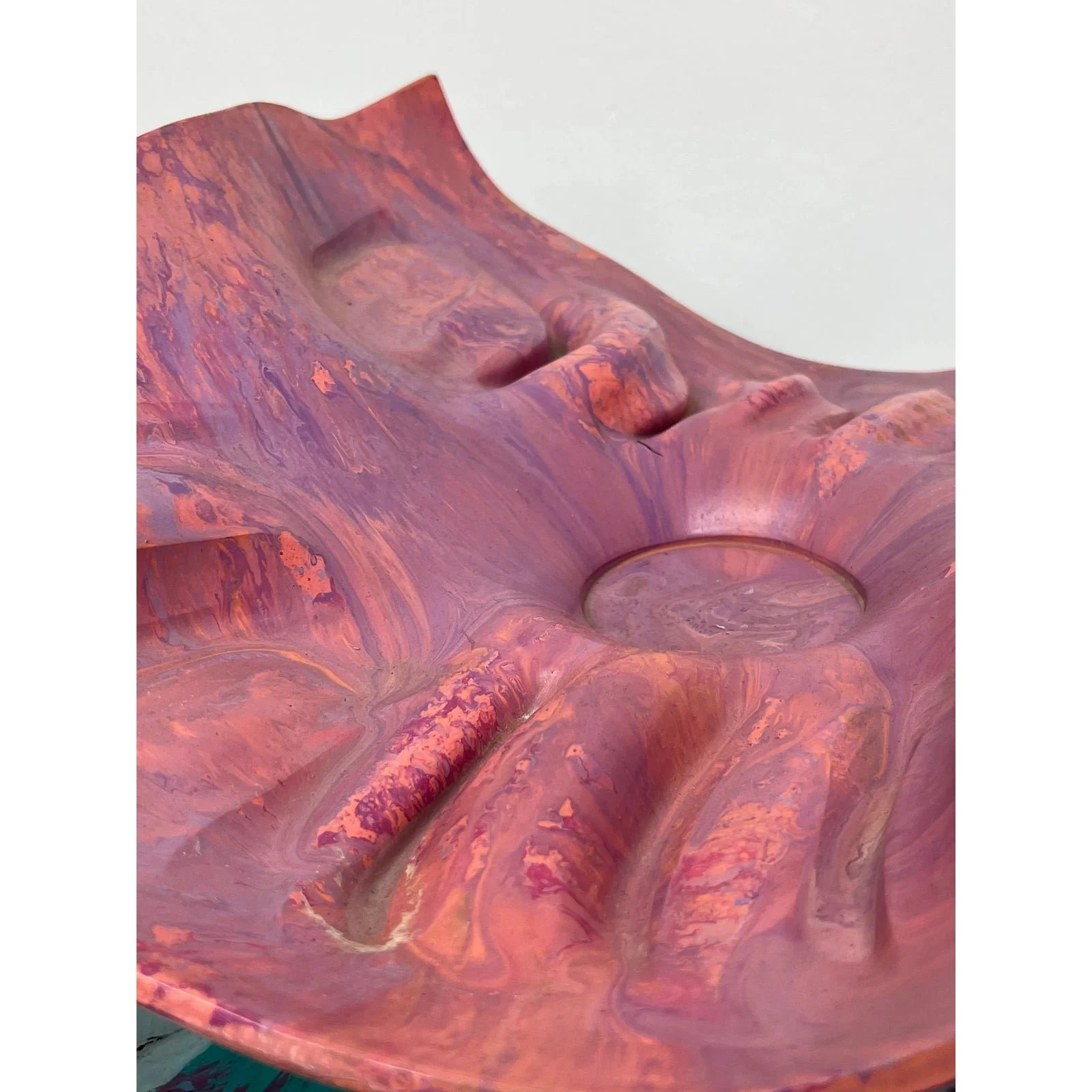 90s-modern-graffiti-art-bowl-sculpture-signed-by-artist-1990