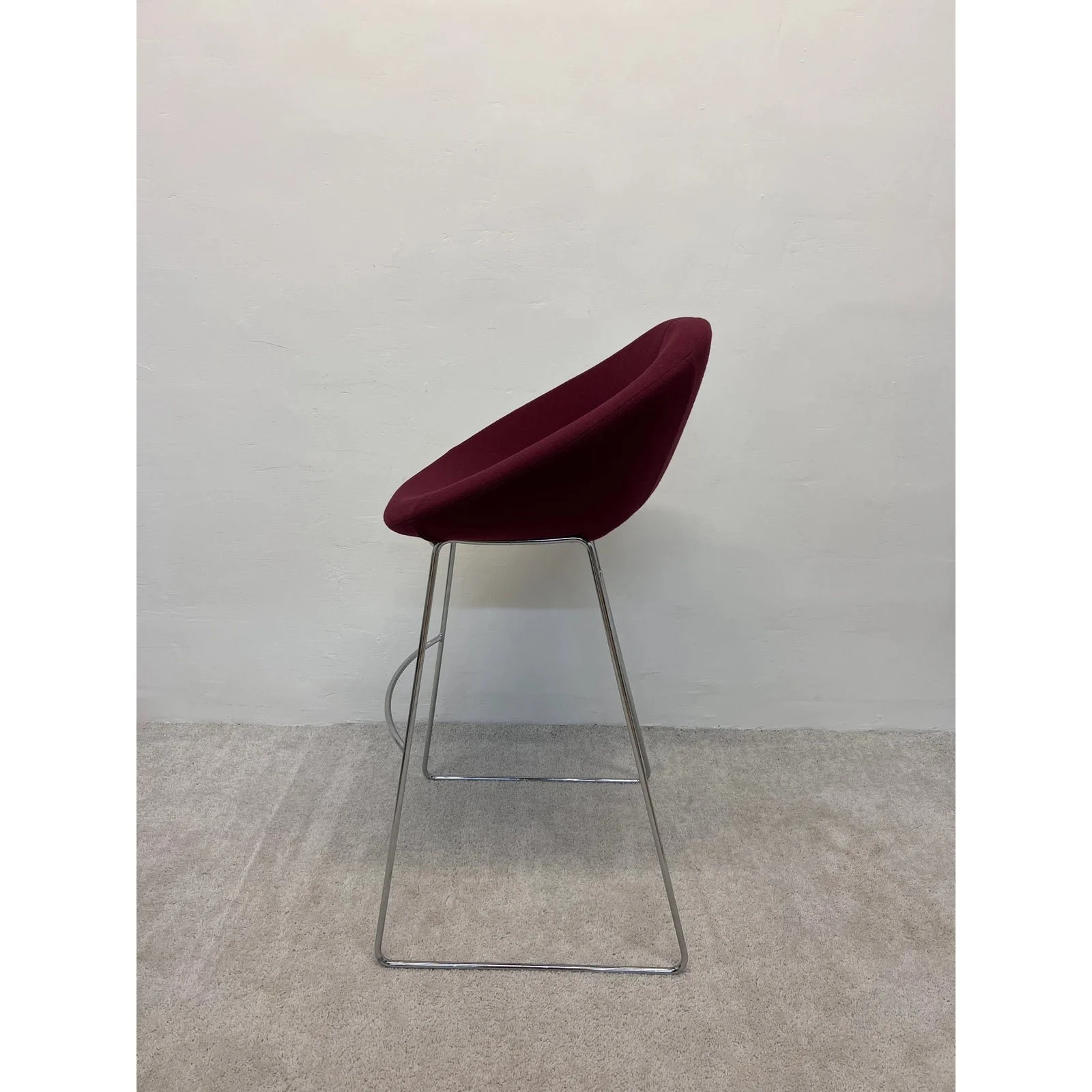 patrick-norguet-little-apollo-stool-for-artifort-0980