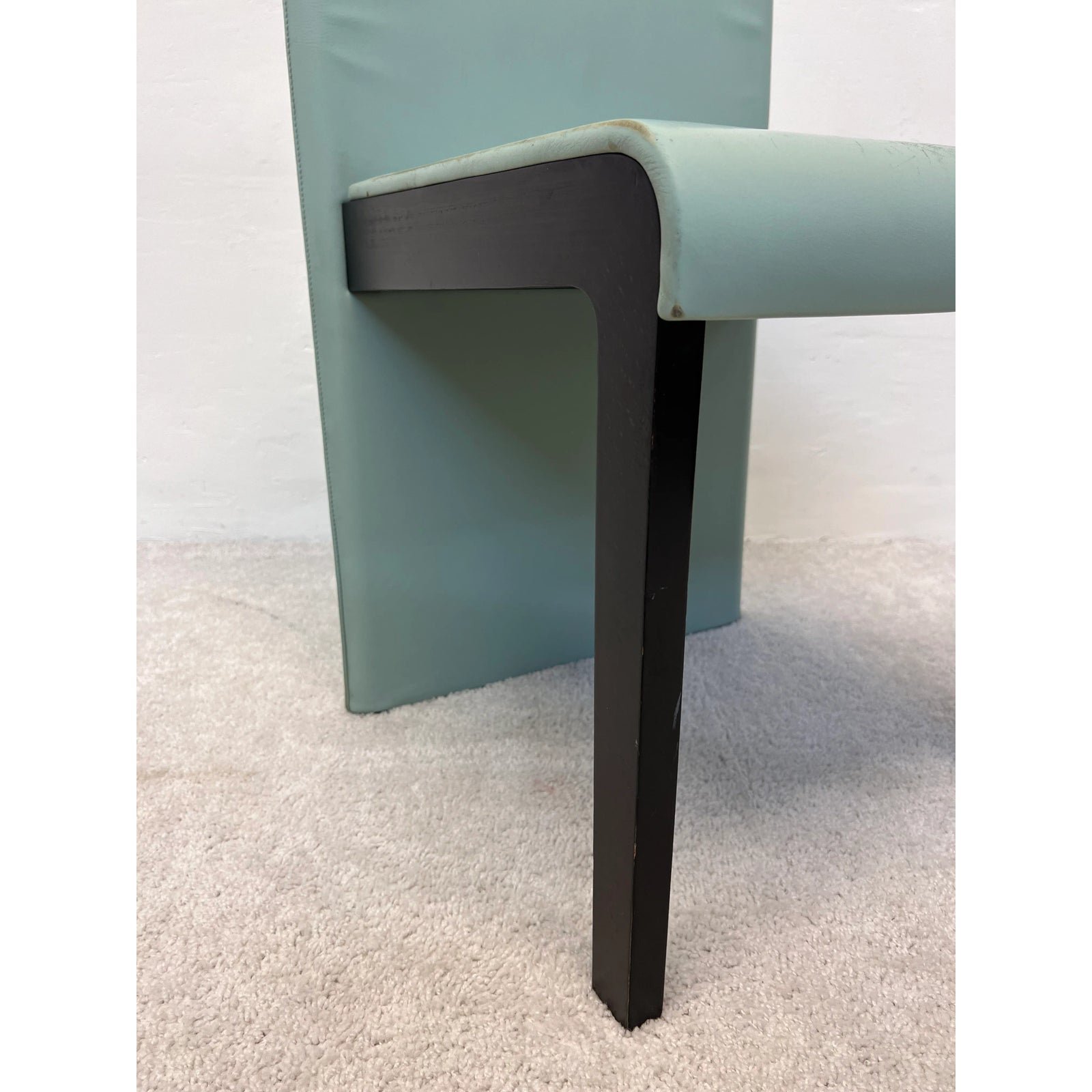 piero-sartogo-and-nathalie-grenon-avio-chair-for-poltrona-frau-3765