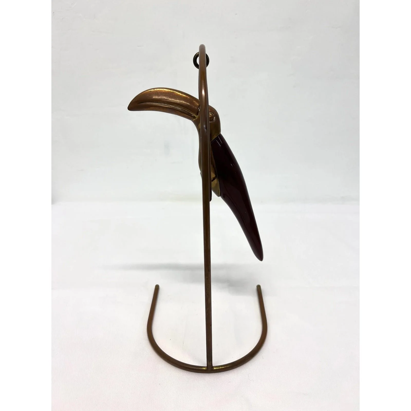 brazilian-mid-century-modern-brass-and-resin-toucan-on-stand-1960s-4841