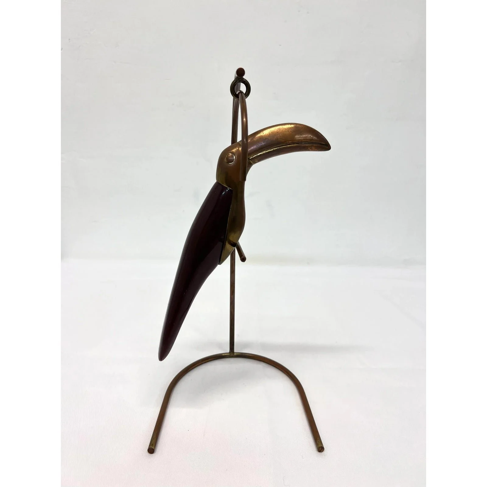 brazilian-mid-century-modern-brass-and-resin-toucan-on-stand-1960s-3414
