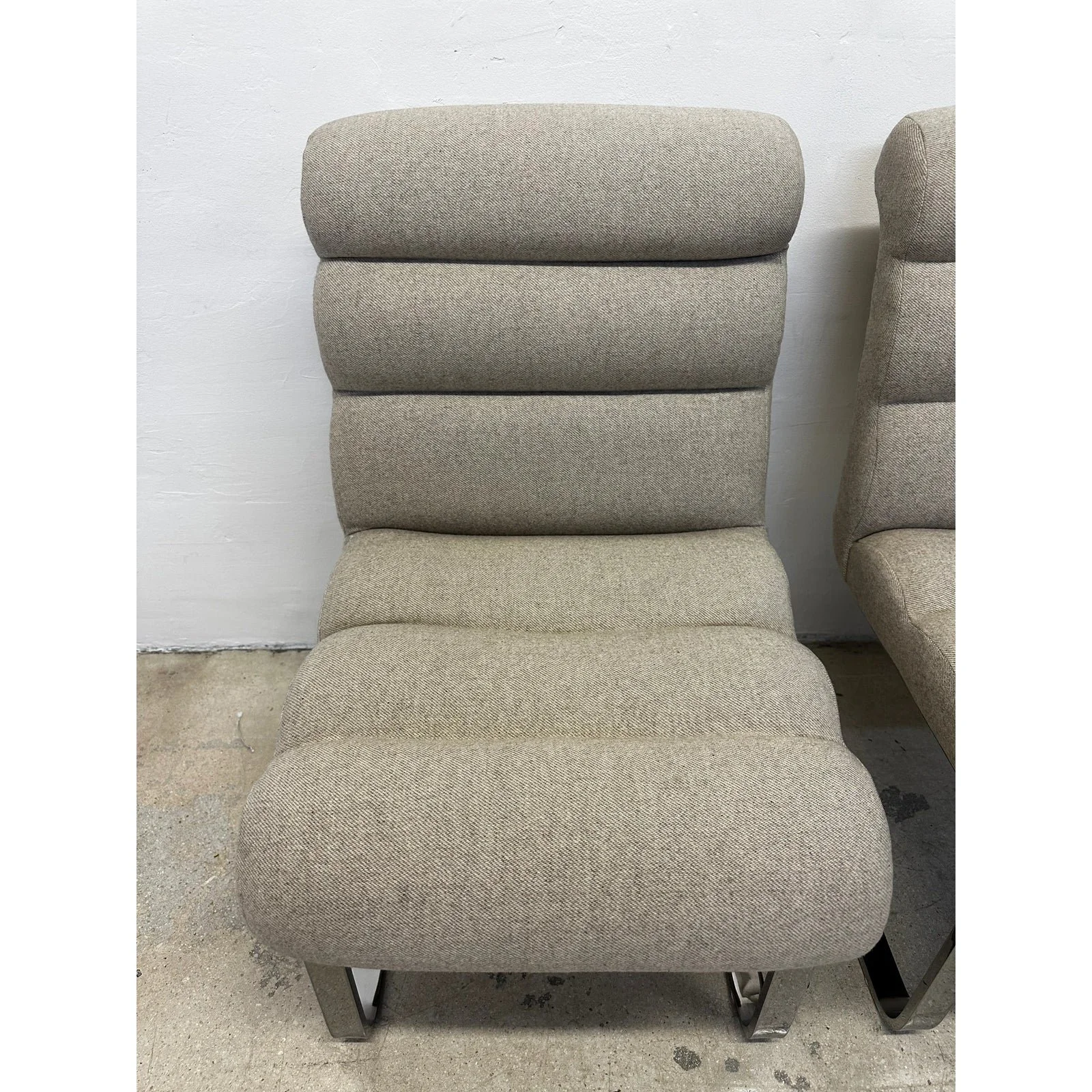 mariani-for-pace-collection-cantilever-chrome-dining-chairs-set-of-three-4794