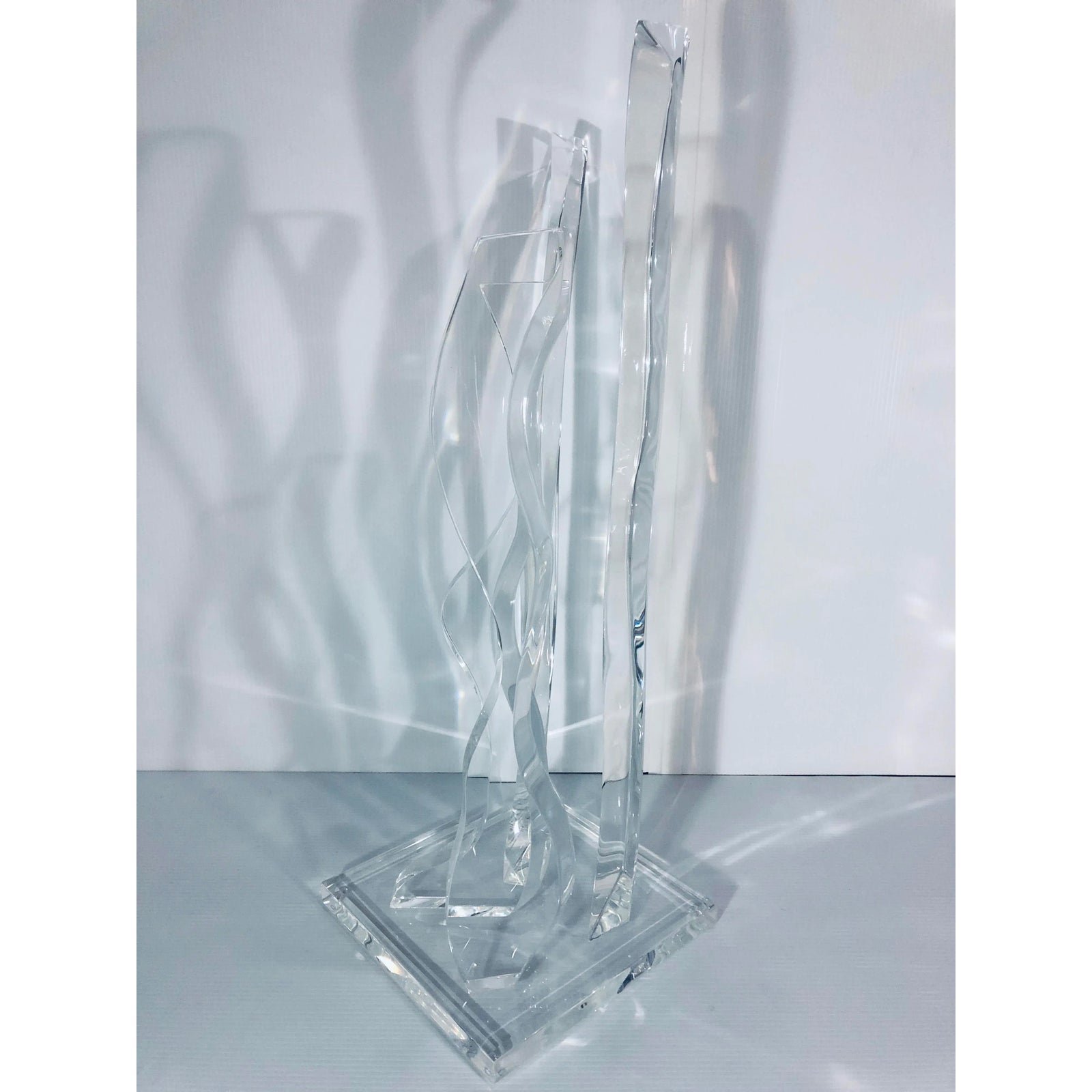 hivo-van-teal-lucite-sculpture-1970s-4268