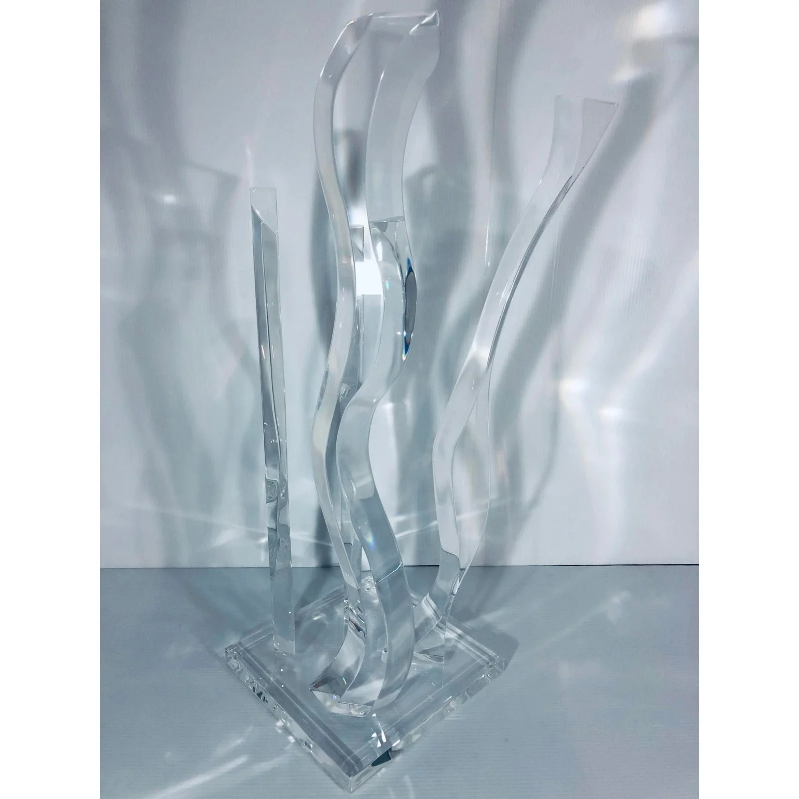 hivo-van-teal-lucite-sculpture-1970s-1184