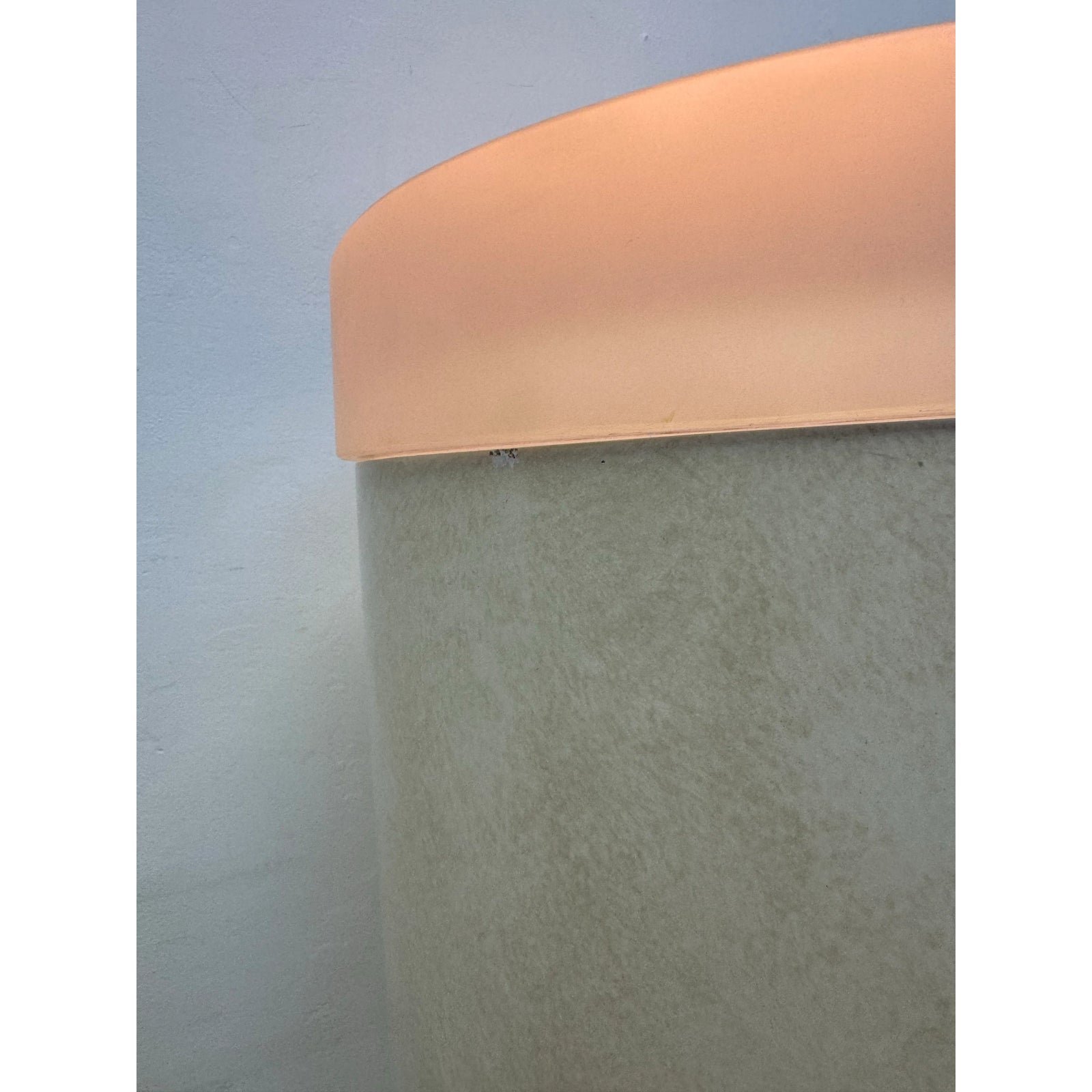 mid-century-lacquered-pedestal-table-lamp-with-acylic-top-8618