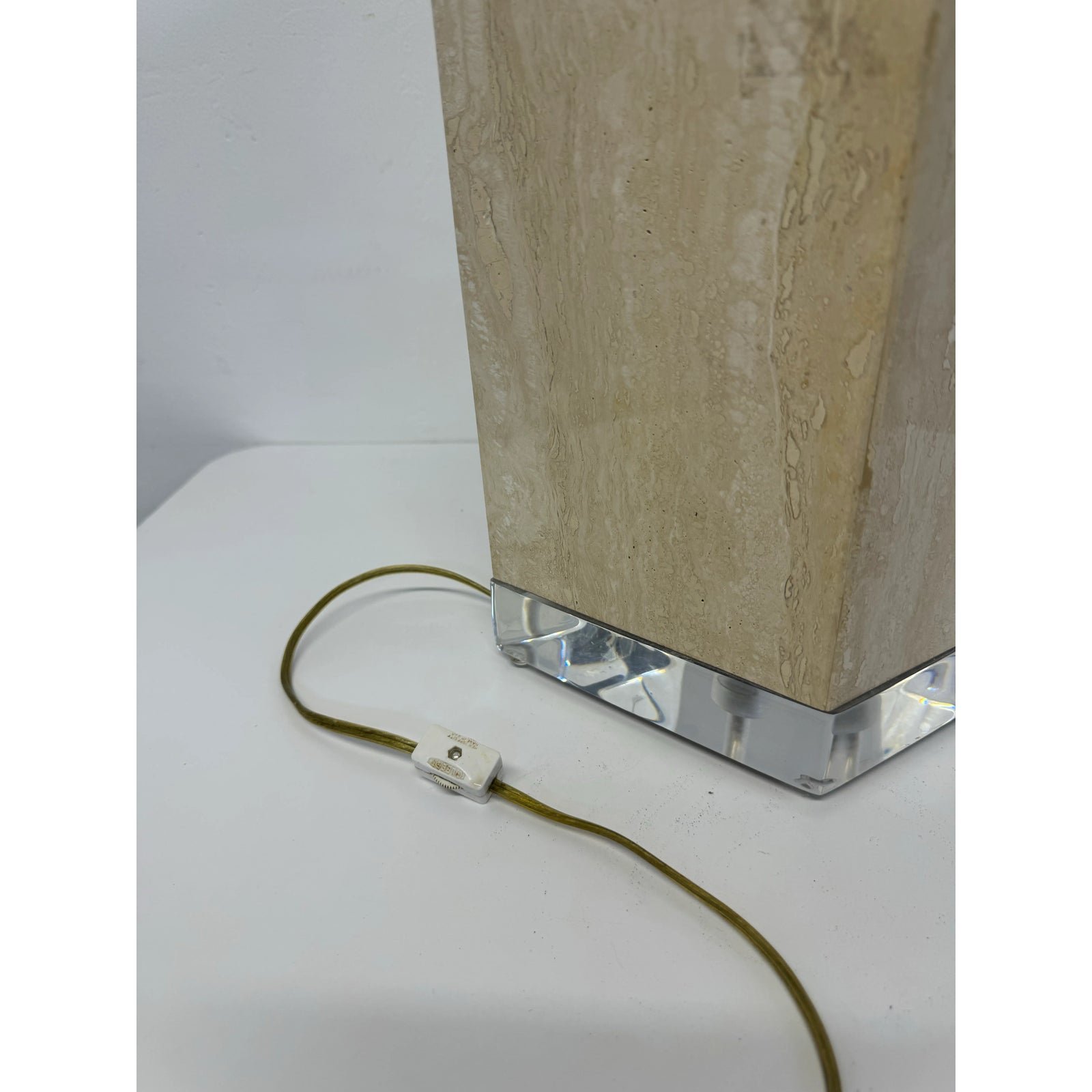 polished-travertine-and-lucite-table-lamp-by-bauer-lamp-company-1970