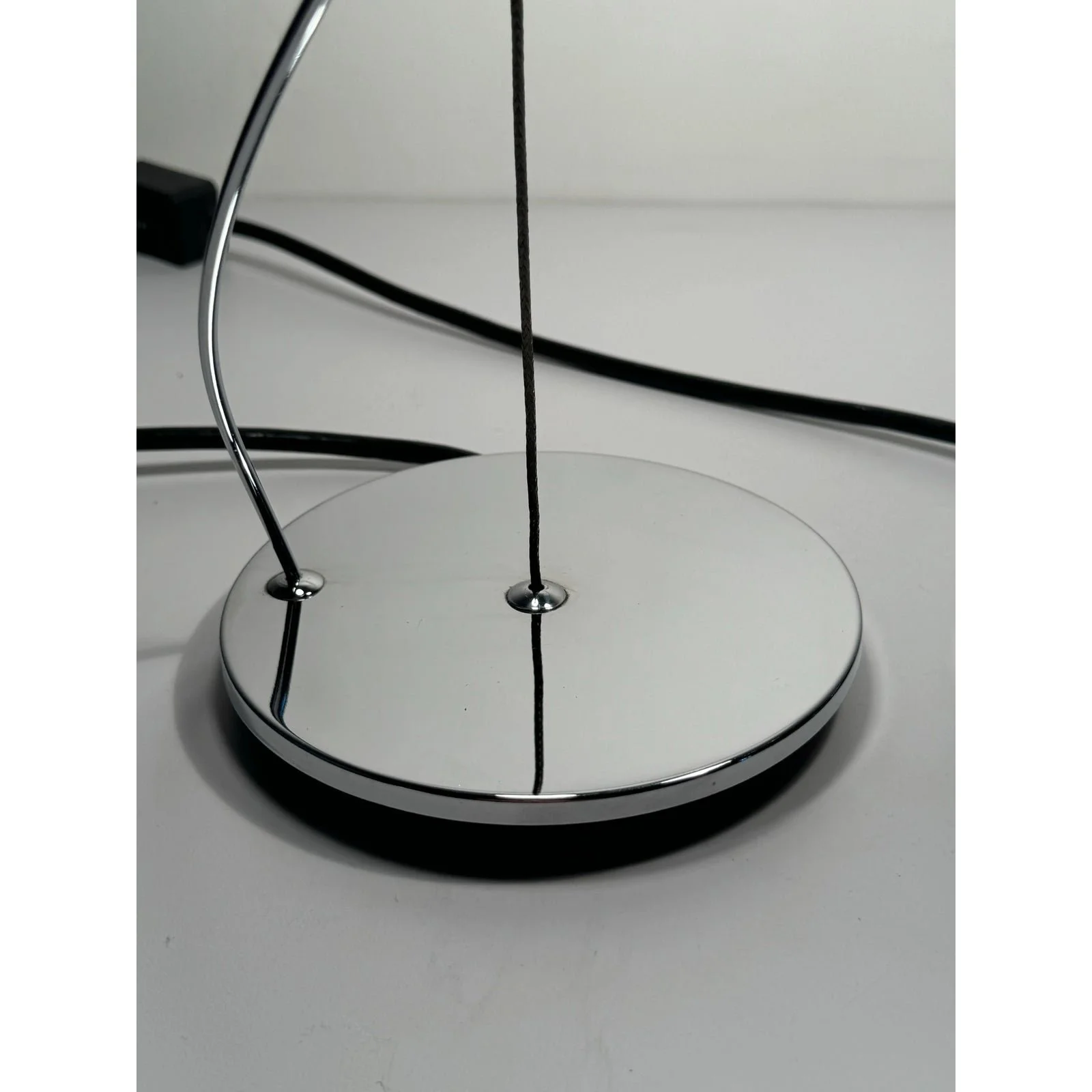 italian-suspended-murano-glass-and-chrome-base-table-lamps-a-pair-6105