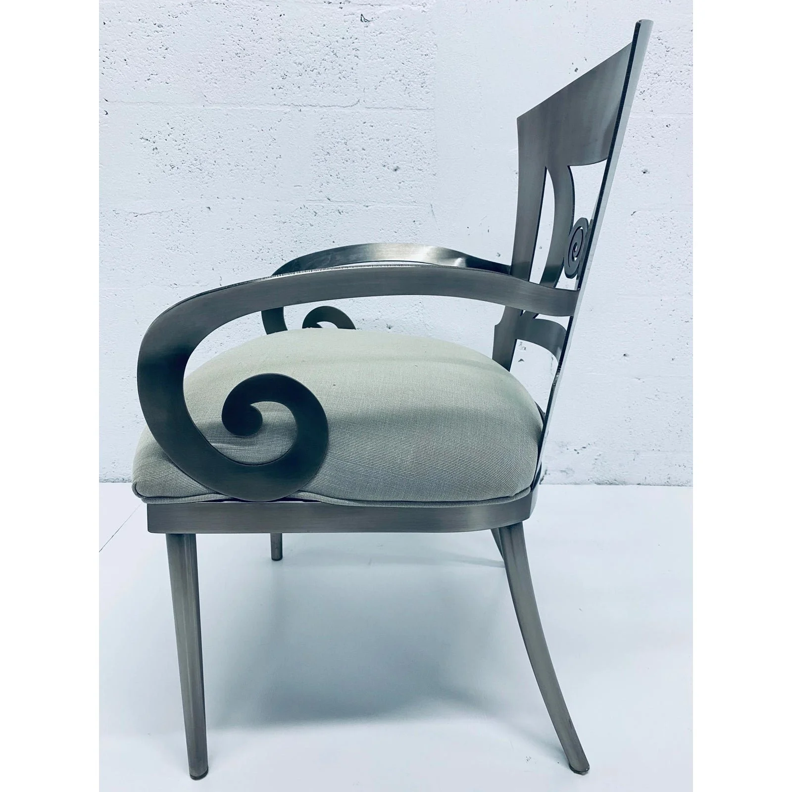 design-institute-of-america-dining-or-occasional-chairs-a-pair-4041