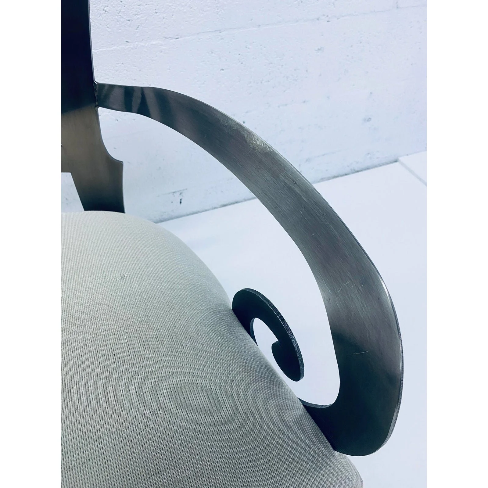design-institute-of-america-dining-or-occasional-chairs-a-pair-5567